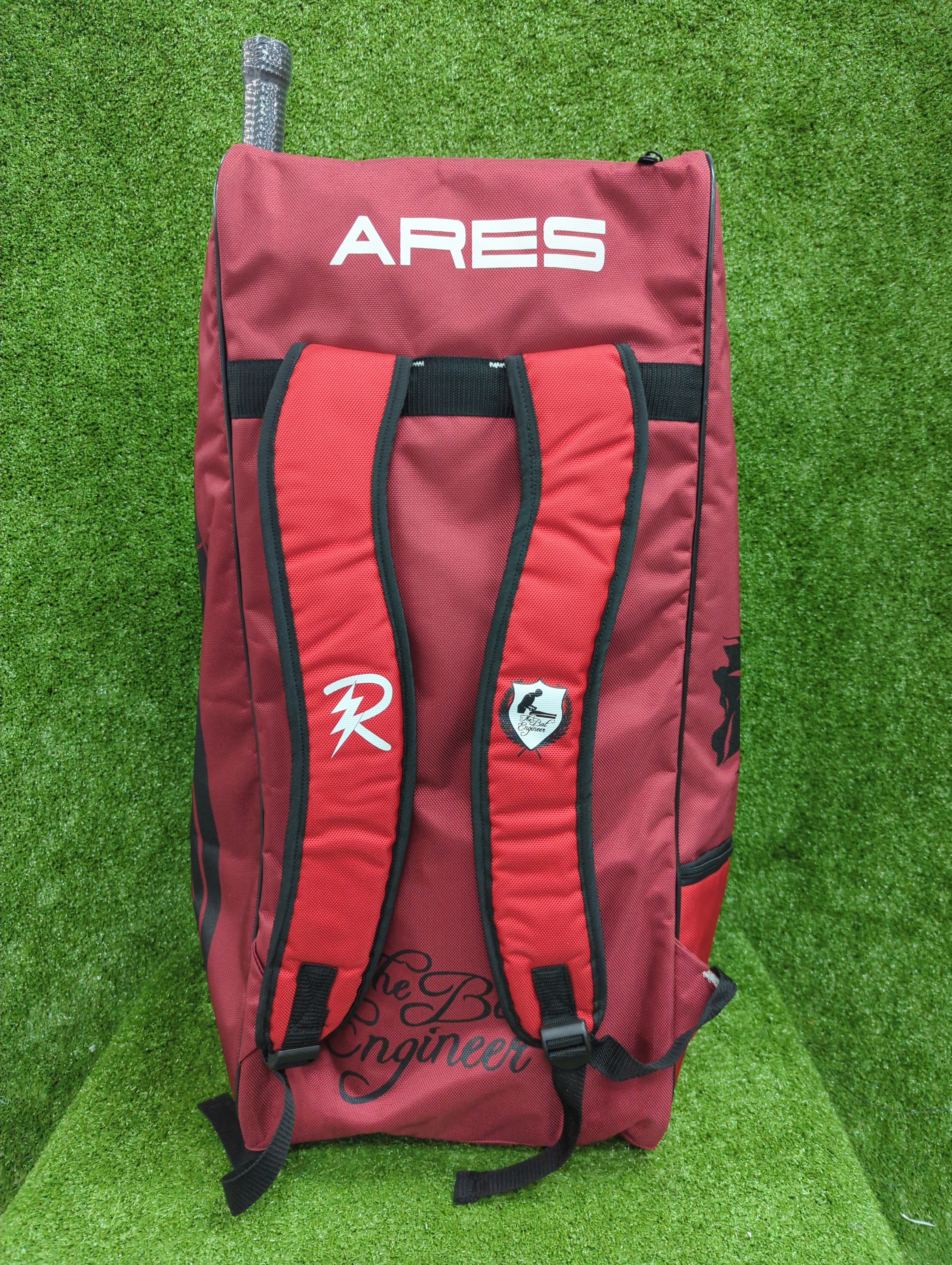RAYDN Poseidon Cricket Duffle Bag - Premium Stand-Up Kit Backpack
