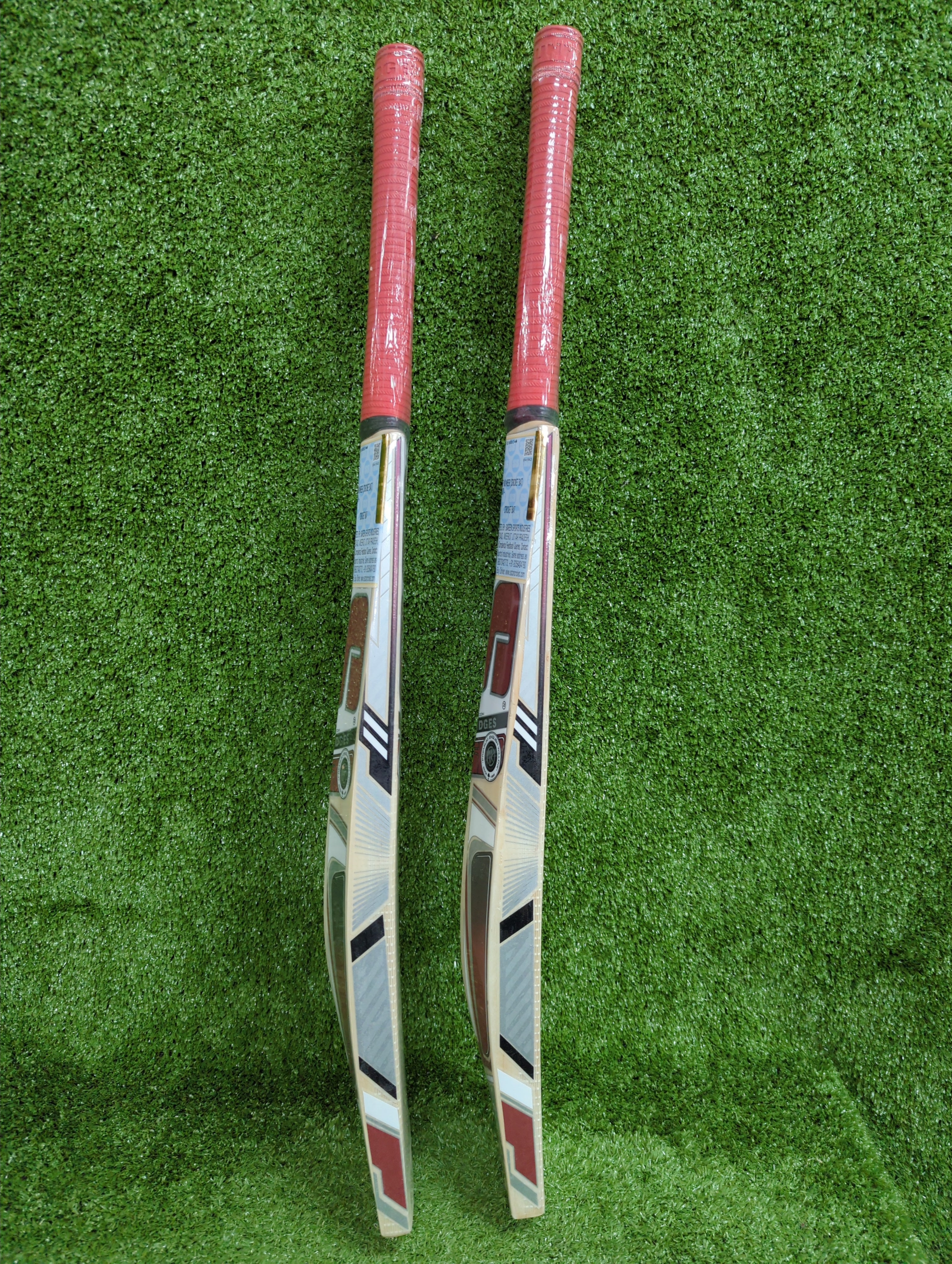 SS Tiger Junior/Youth Cricket Bat