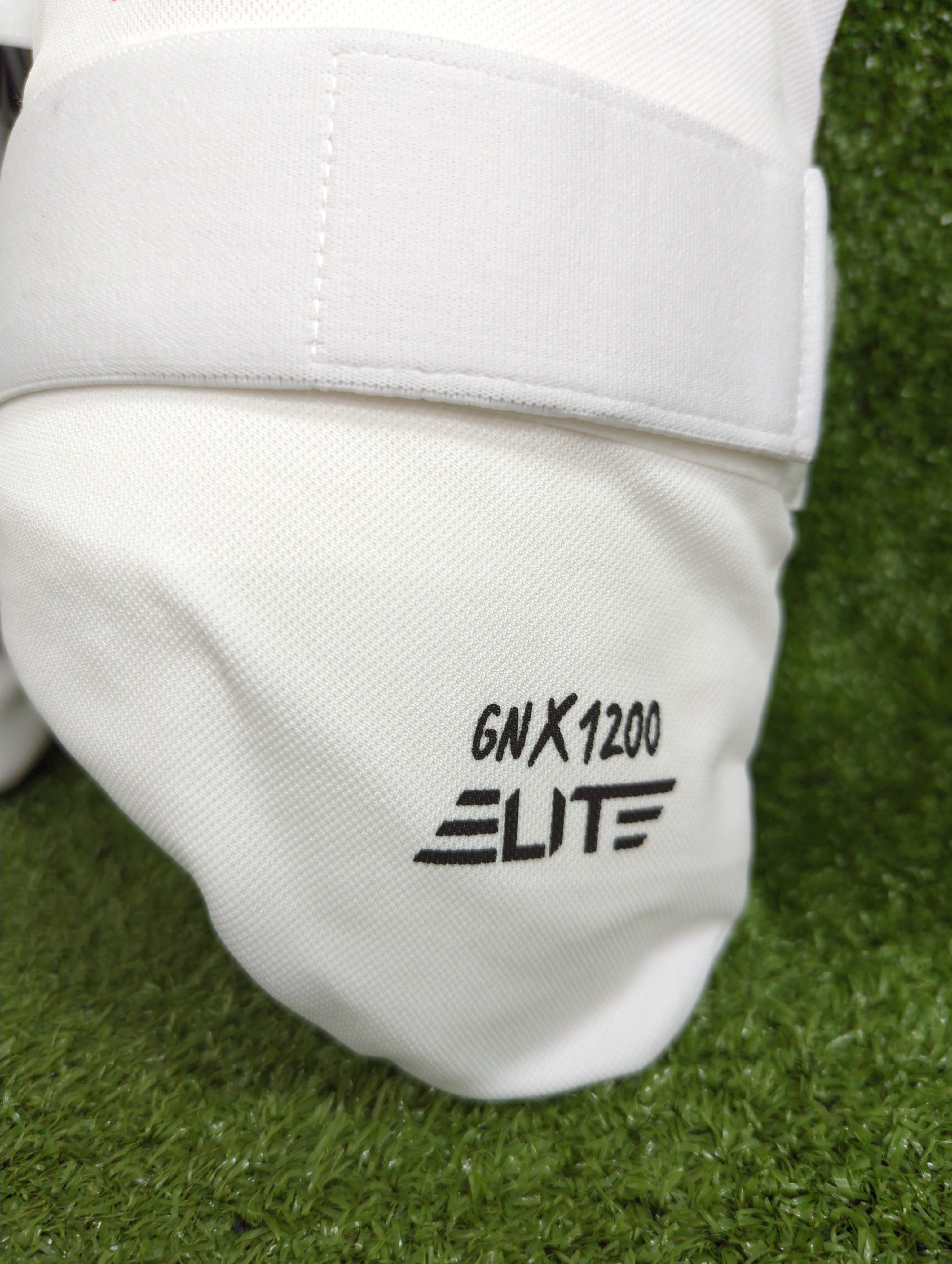 Gray-Nicolls X1200 Elite 360 Junior / Youth Cricket Thigh Guard GN