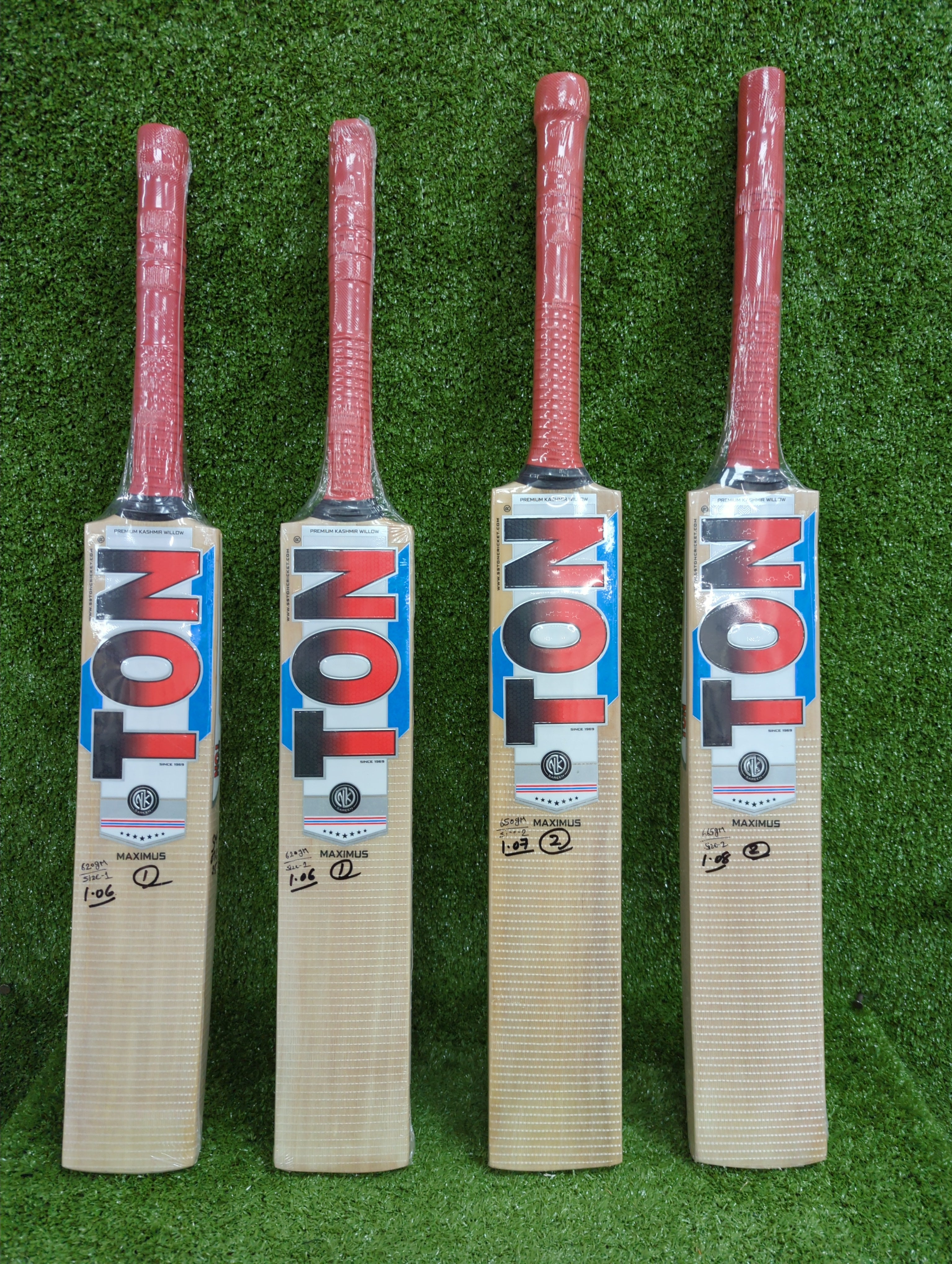 SS Ton Maximus Junior / Youth Kashmir Willow Cricket Bat