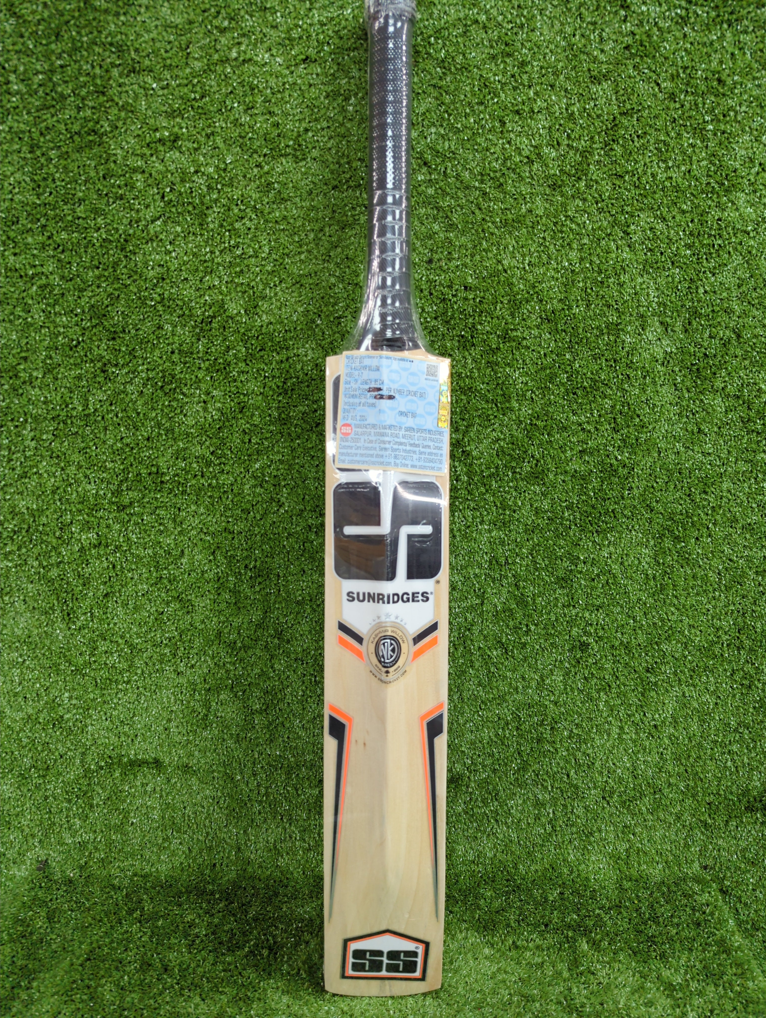 SS R 7 Kashmir Willow Cricket Bat