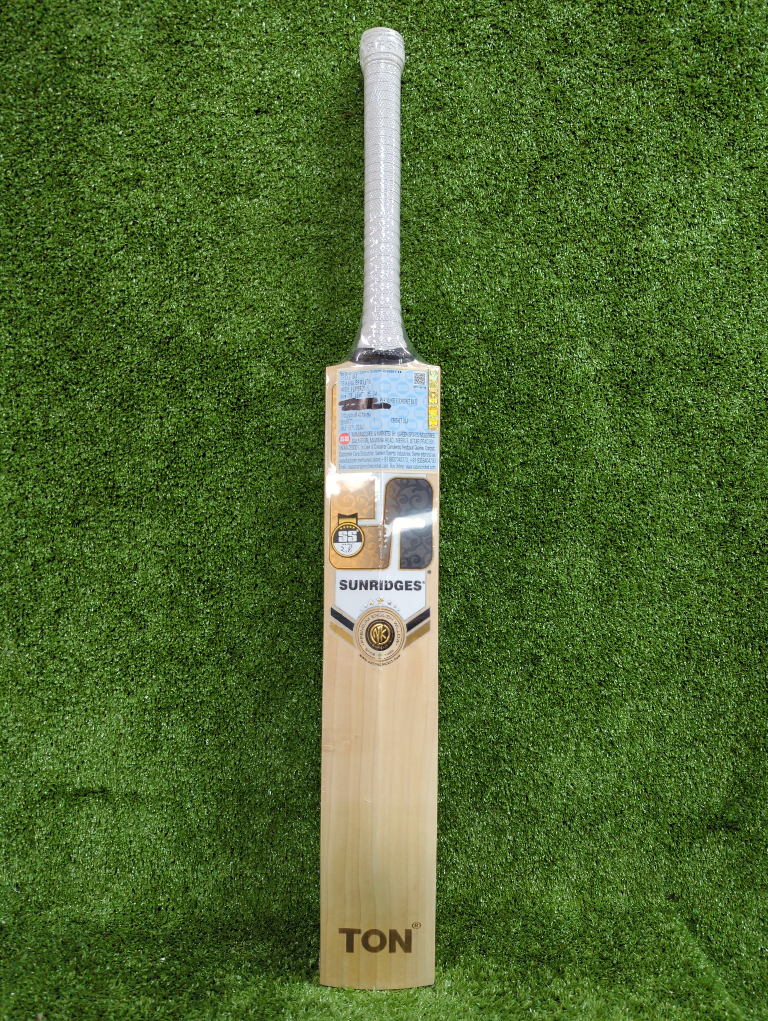 SS Player 2000 English Willow Cricket Bat (Yellow Sticker)