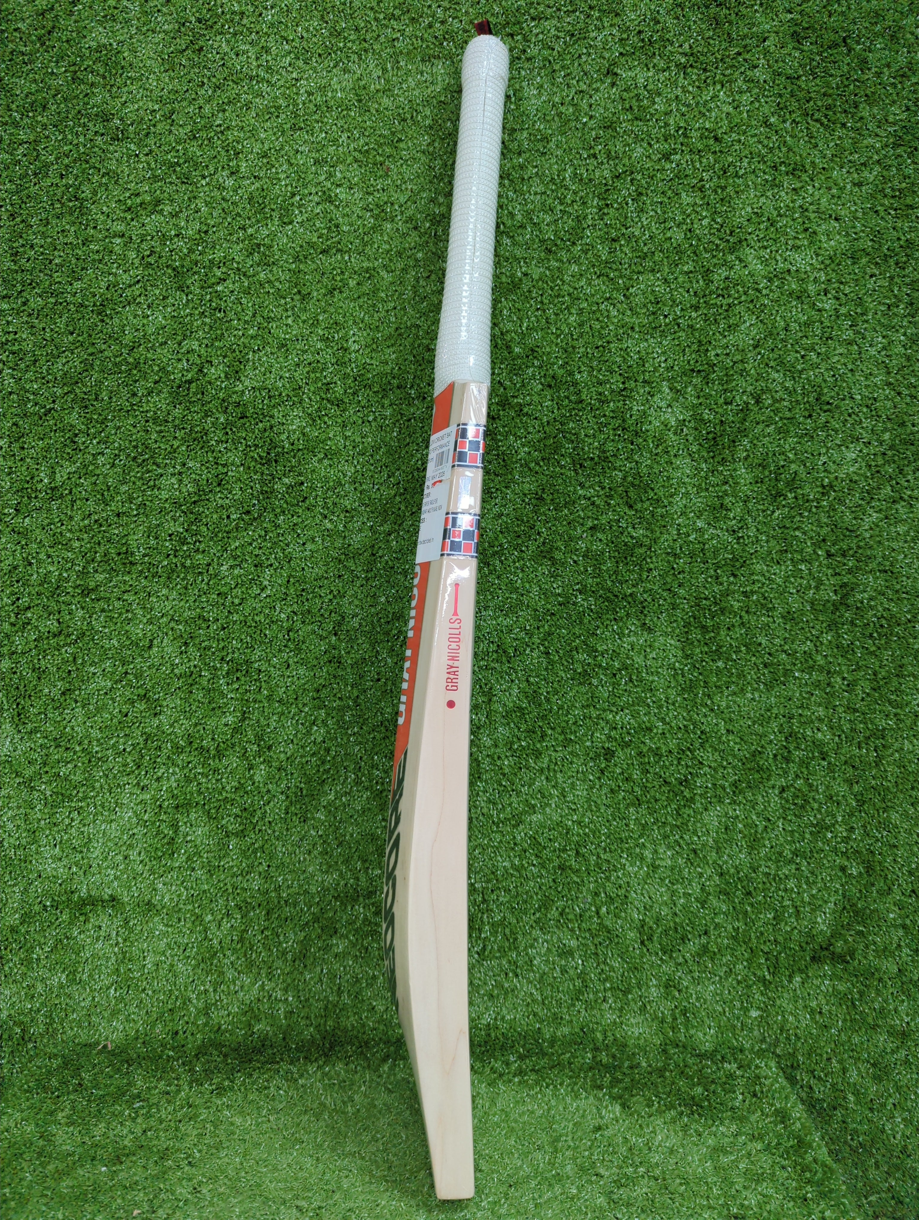 Gray-Nicolls Neocore Gen 2.0 Pro Performance Adult English Willow Cricket Bat GN