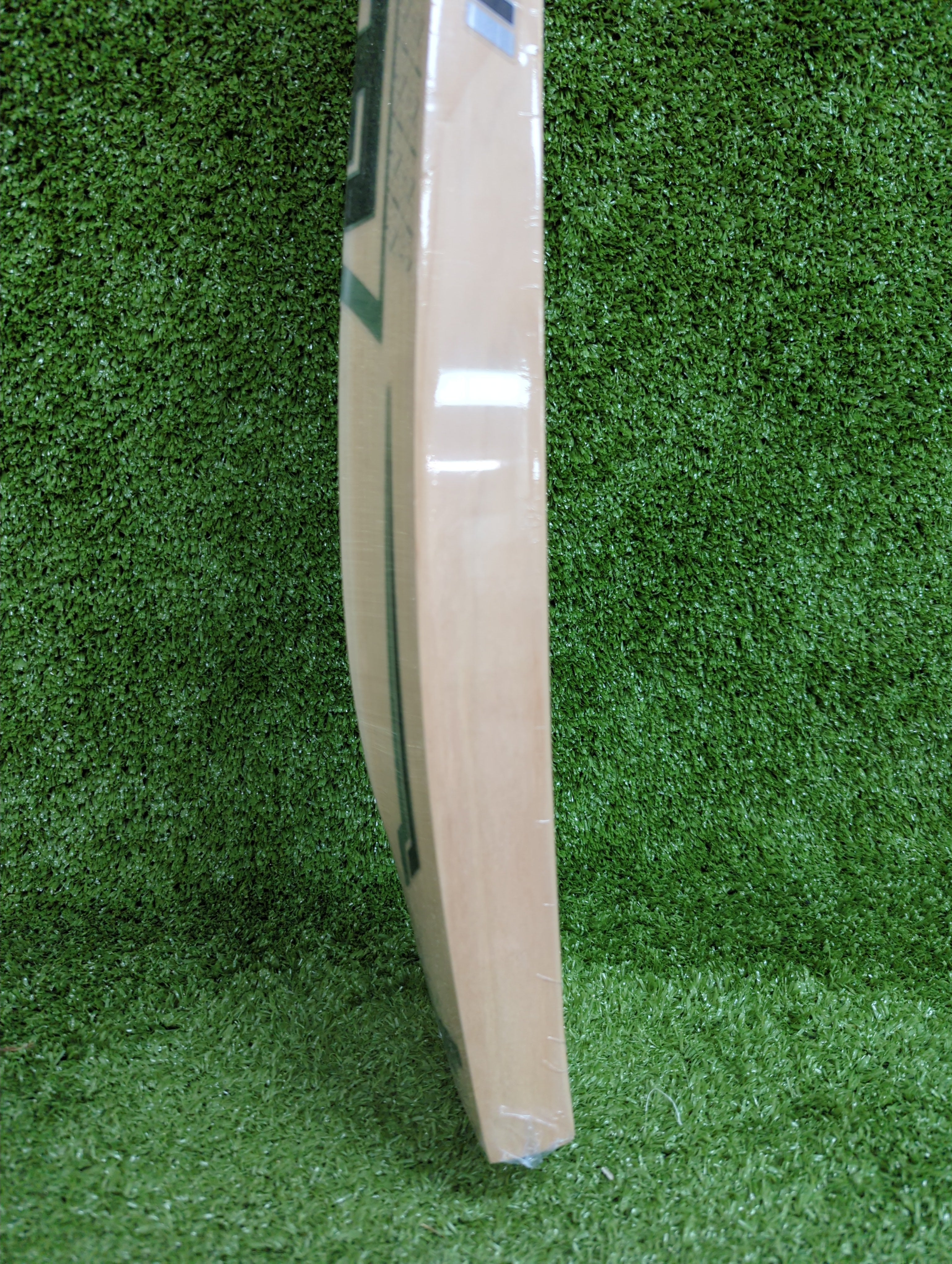 MRF Bolt Premier Kashmir Willow Cricket Bat