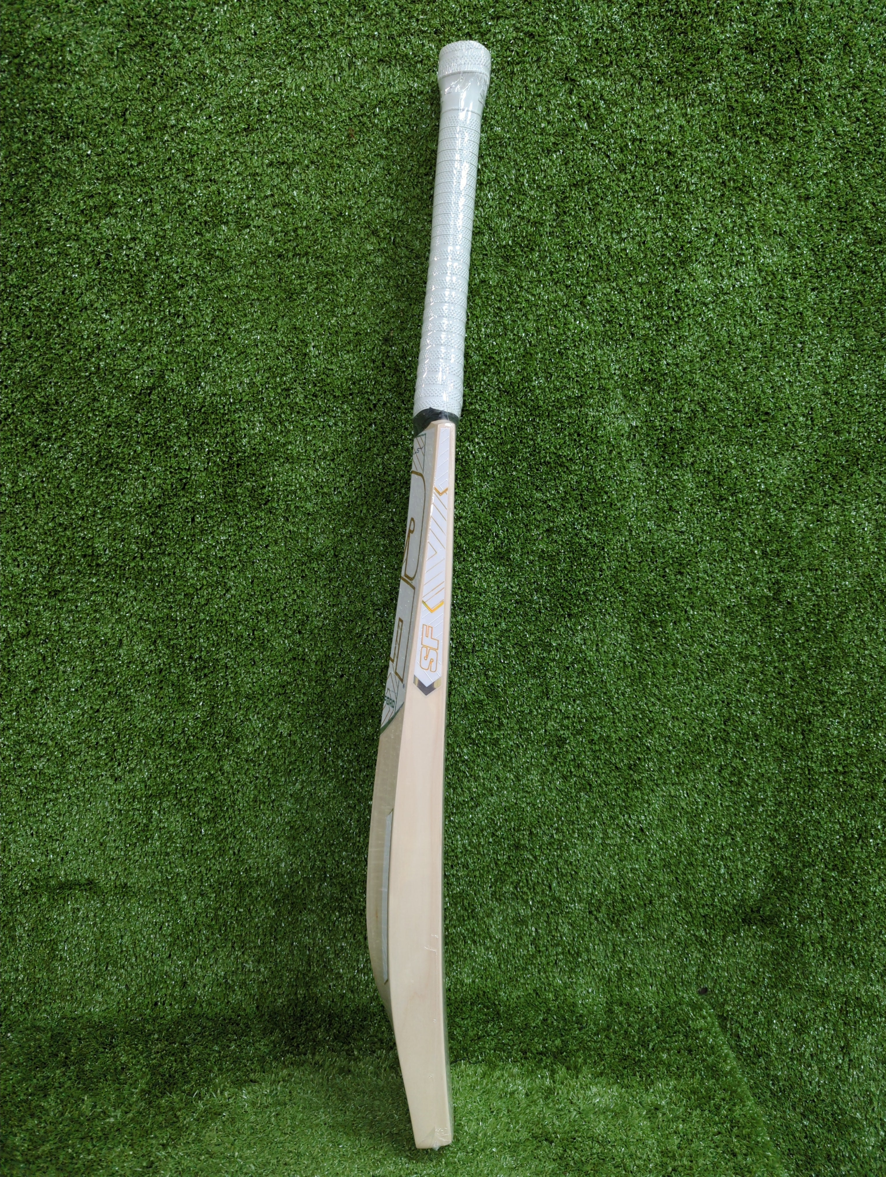 SF Sapphire Heritage English Willow Cricket Bat