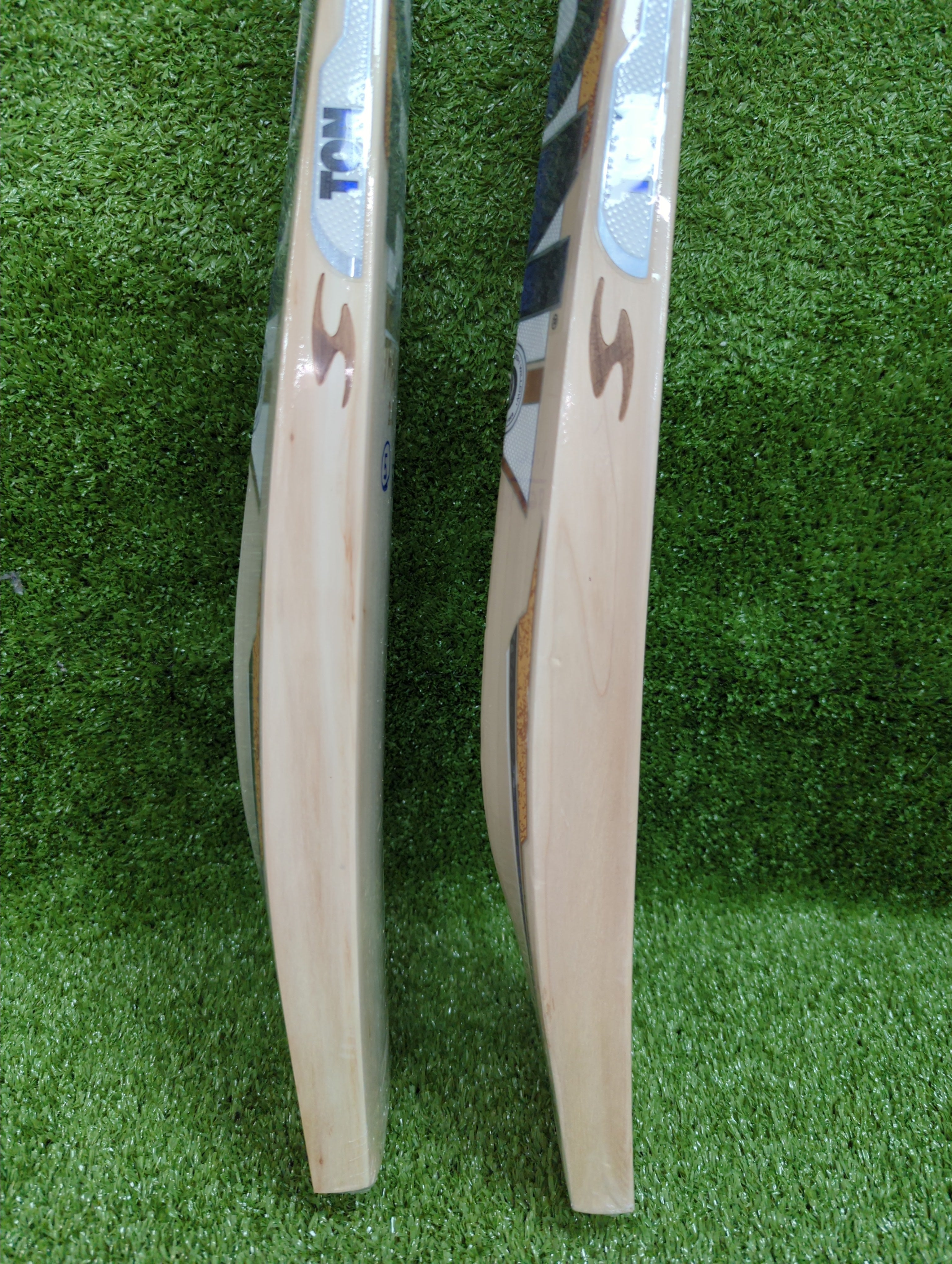 SS TON Thala 2.0 Junior / Youth English Willow Cricket Bat SS