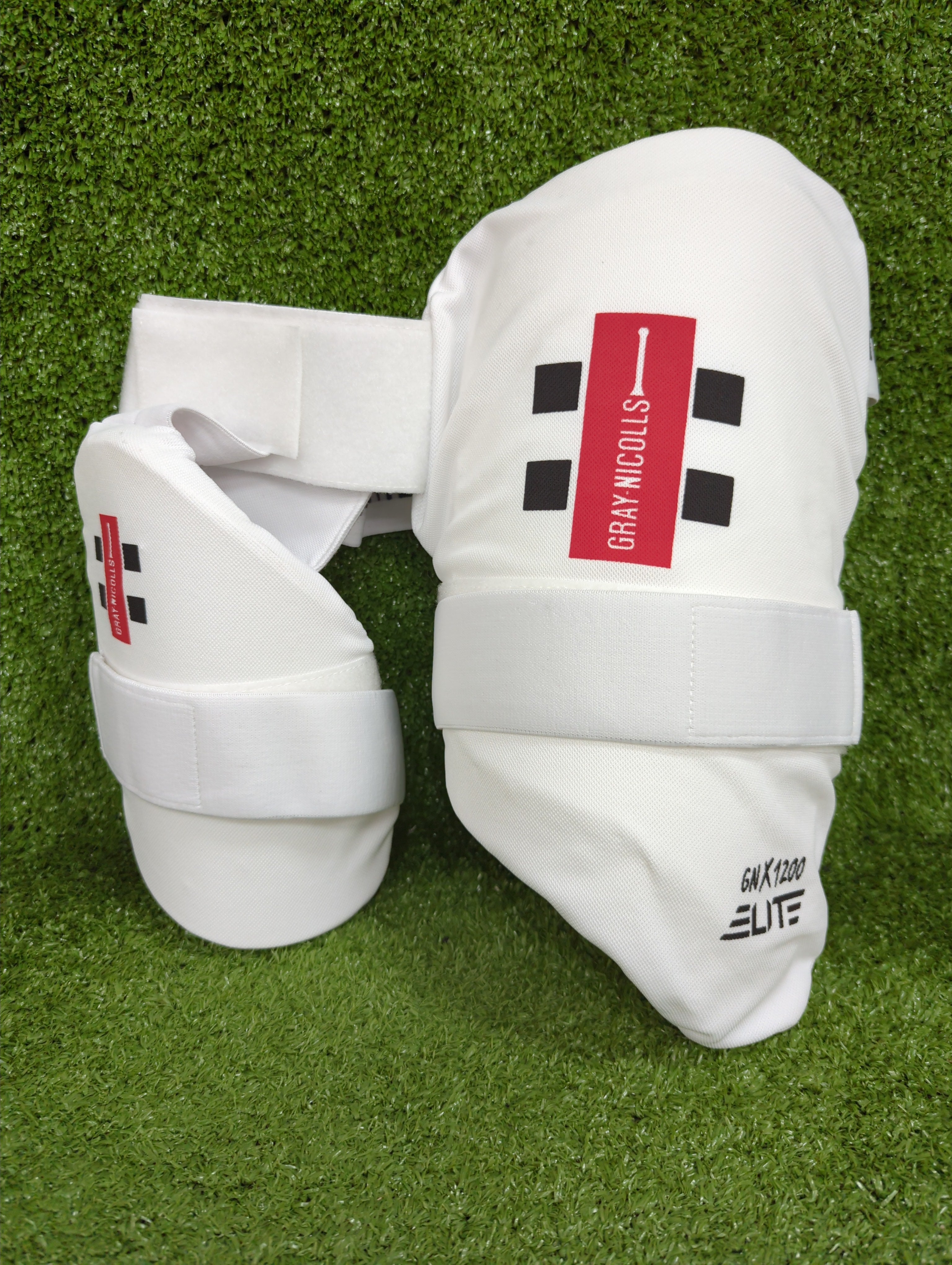 Gray-Nicolls X1200 Elite 360 Junior / Youth Cricket Thigh Guard GN
