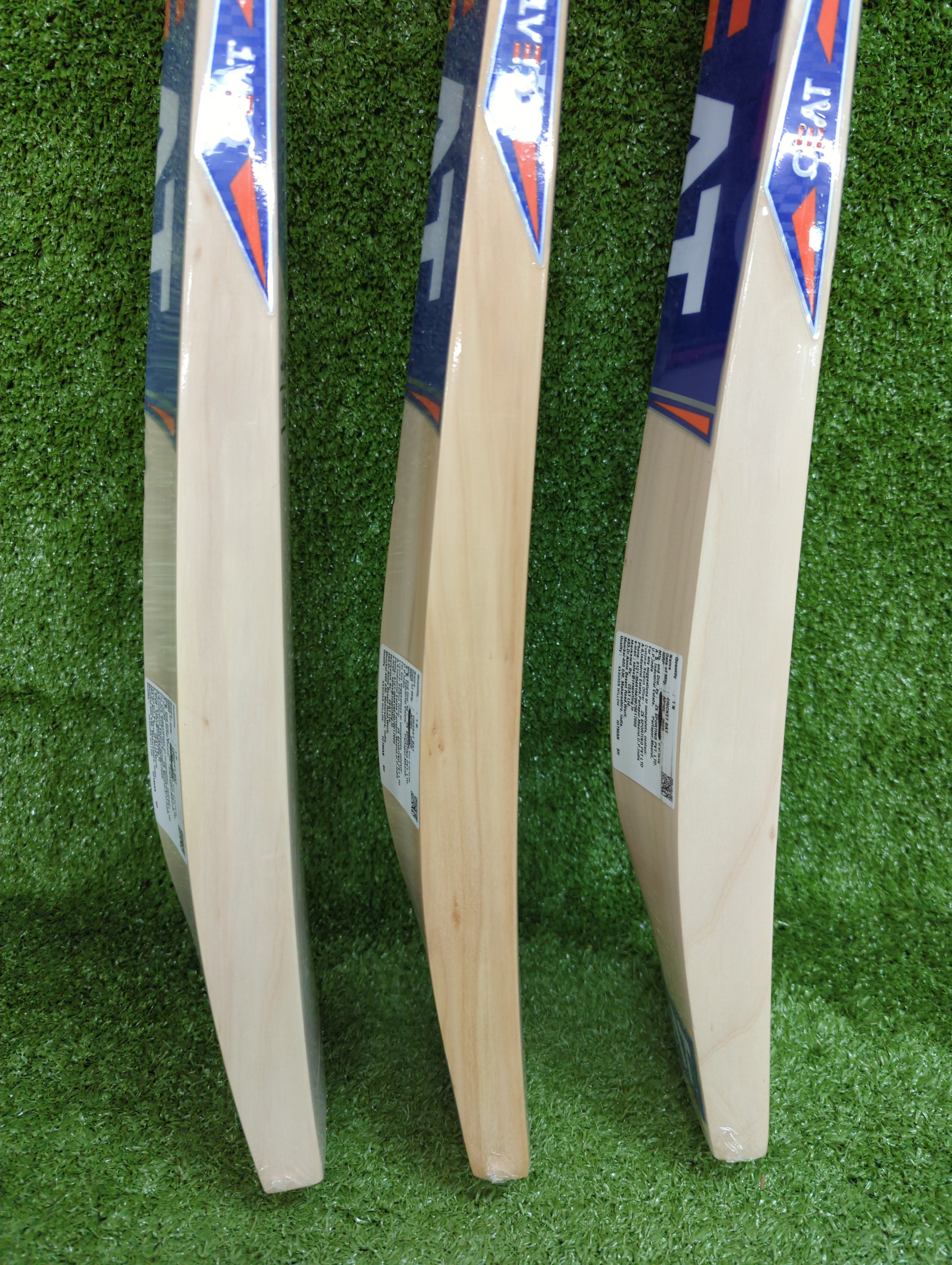 Ceat Hitman (Rohit Sharma) Kashmir Willow Cricket Bat