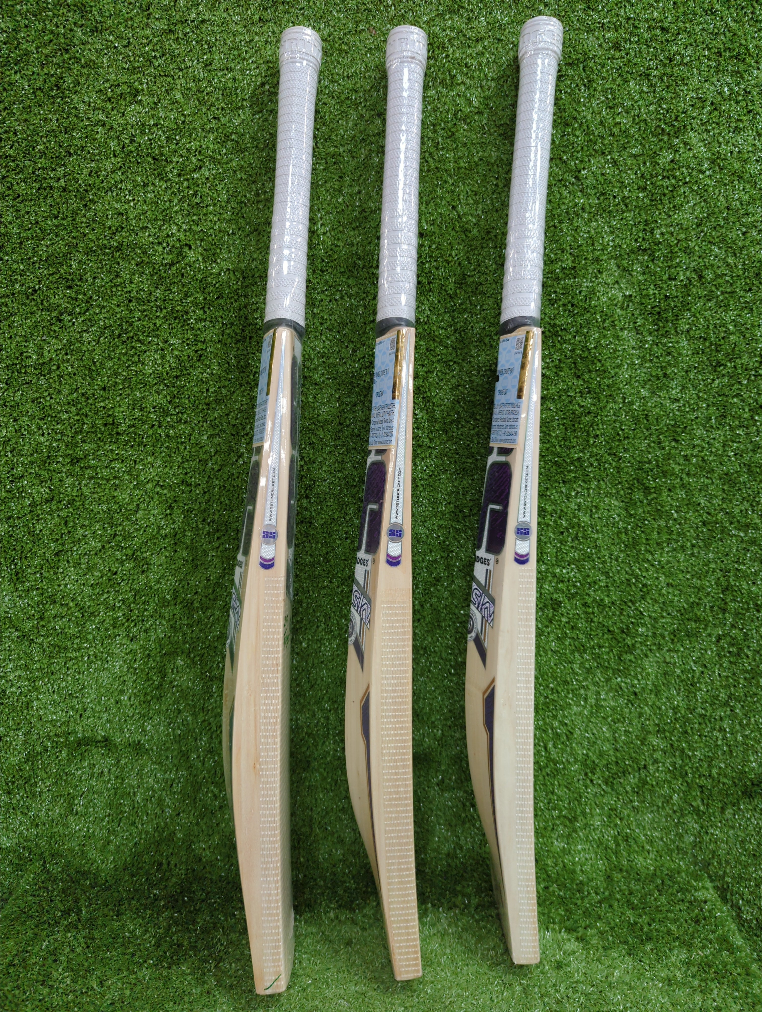 SS Sky Fire Junior / Youth English Willow Cricket Bat