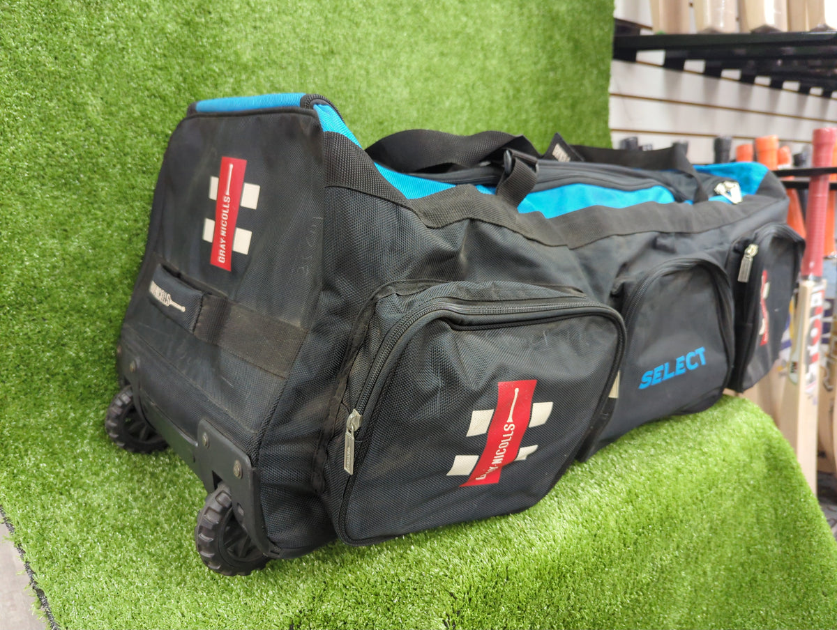 Gray-Nicolls Select Wheele Cricket Kit Bag GN