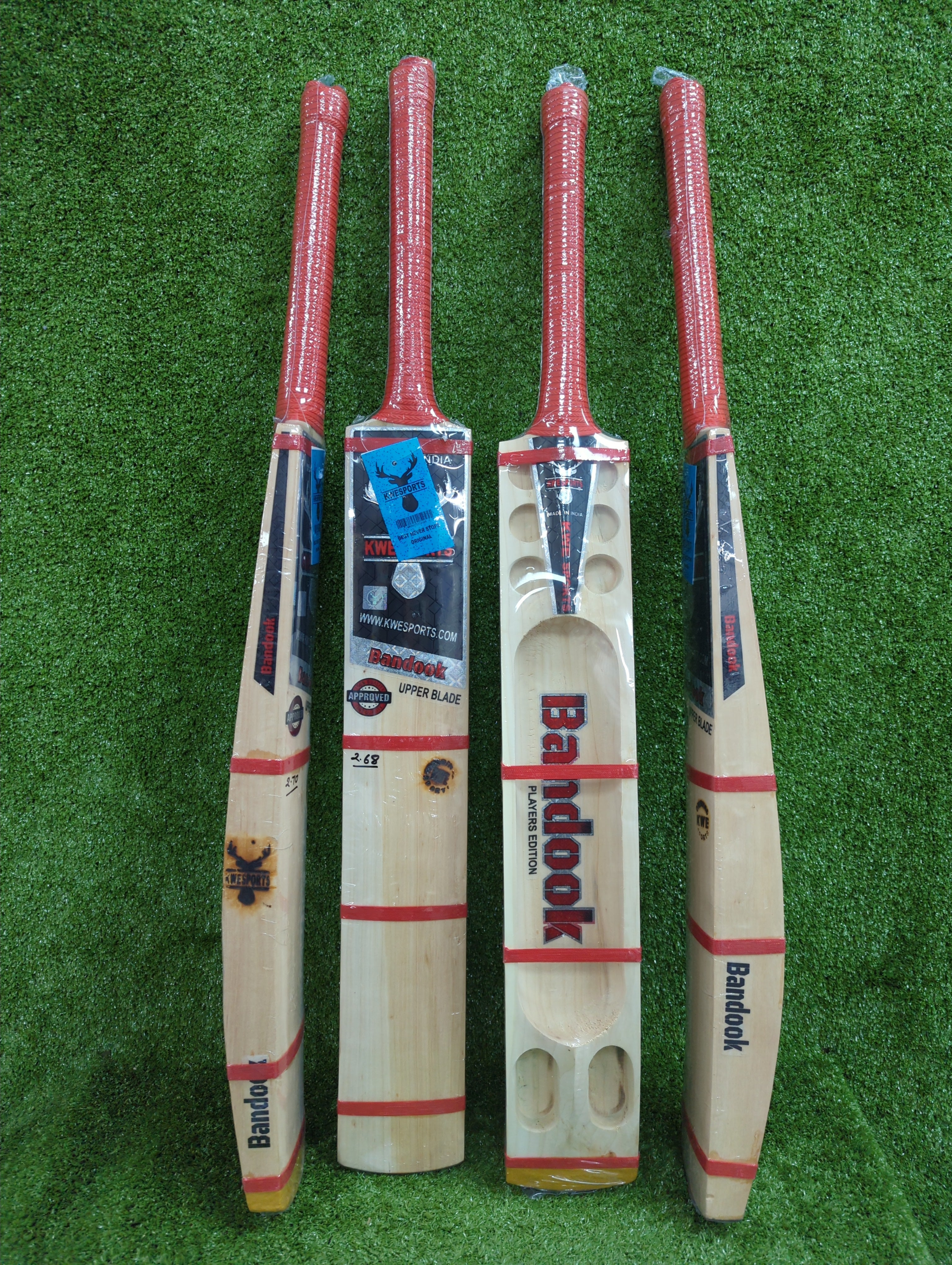 Bandook Upper Blade Player Edition Kashmir Willow Scoop Cricket Bat