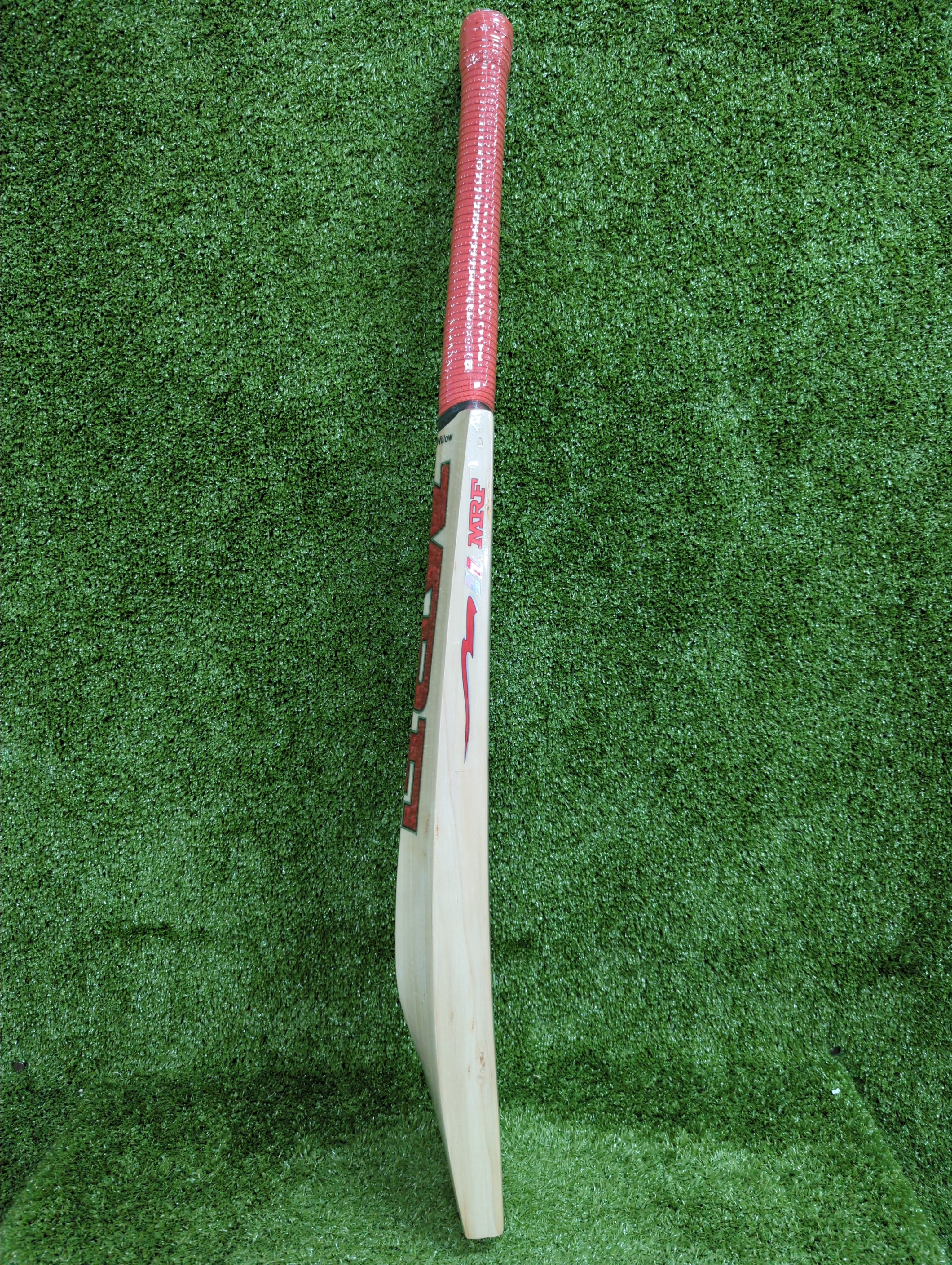 MRF Genius Run Machine VK 18 Cricket Bat English Willow