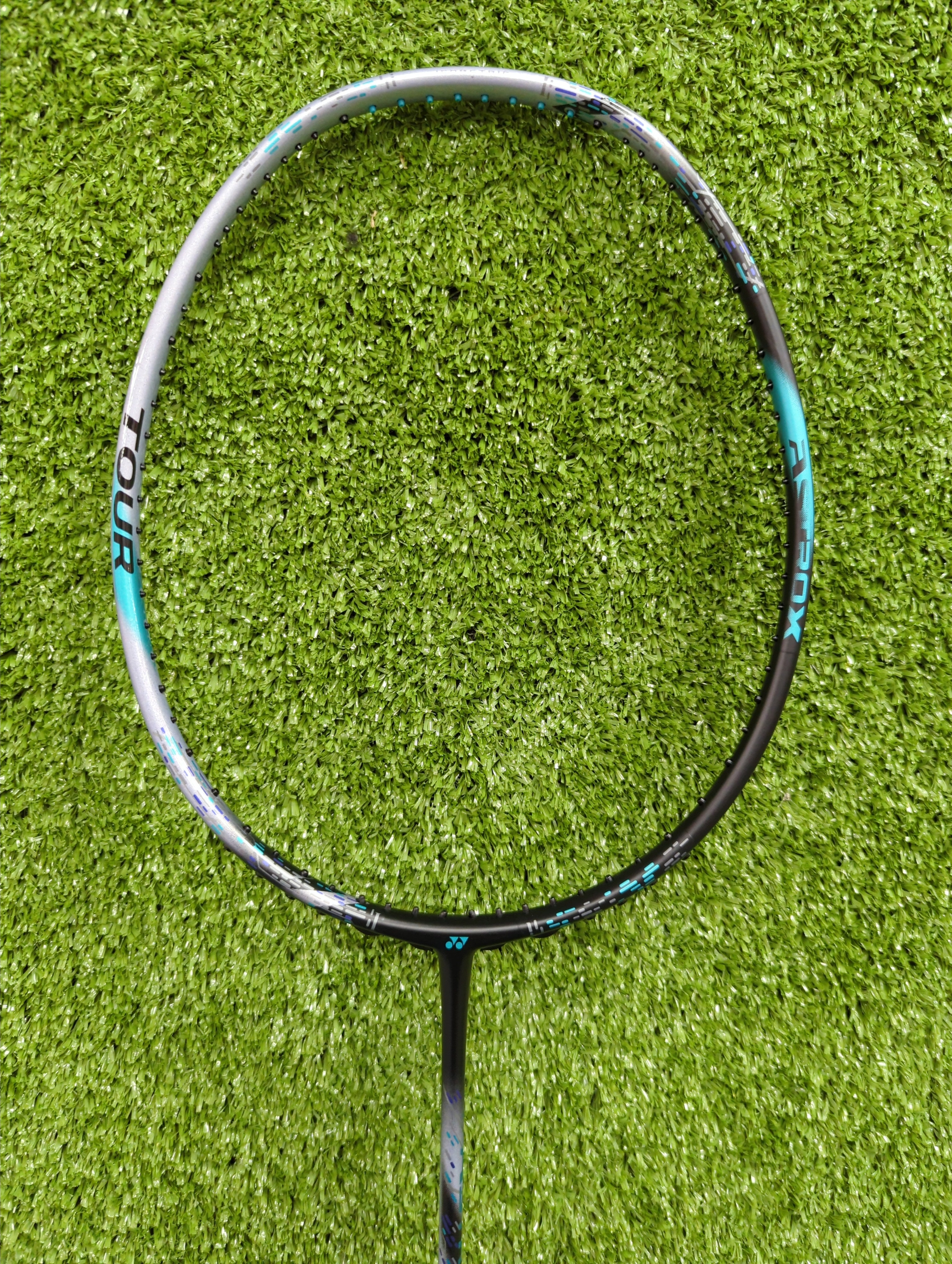 Yonex Astrox 88D Tour Black / Silver Badminton Racket Unstrung - Made in Taiwan