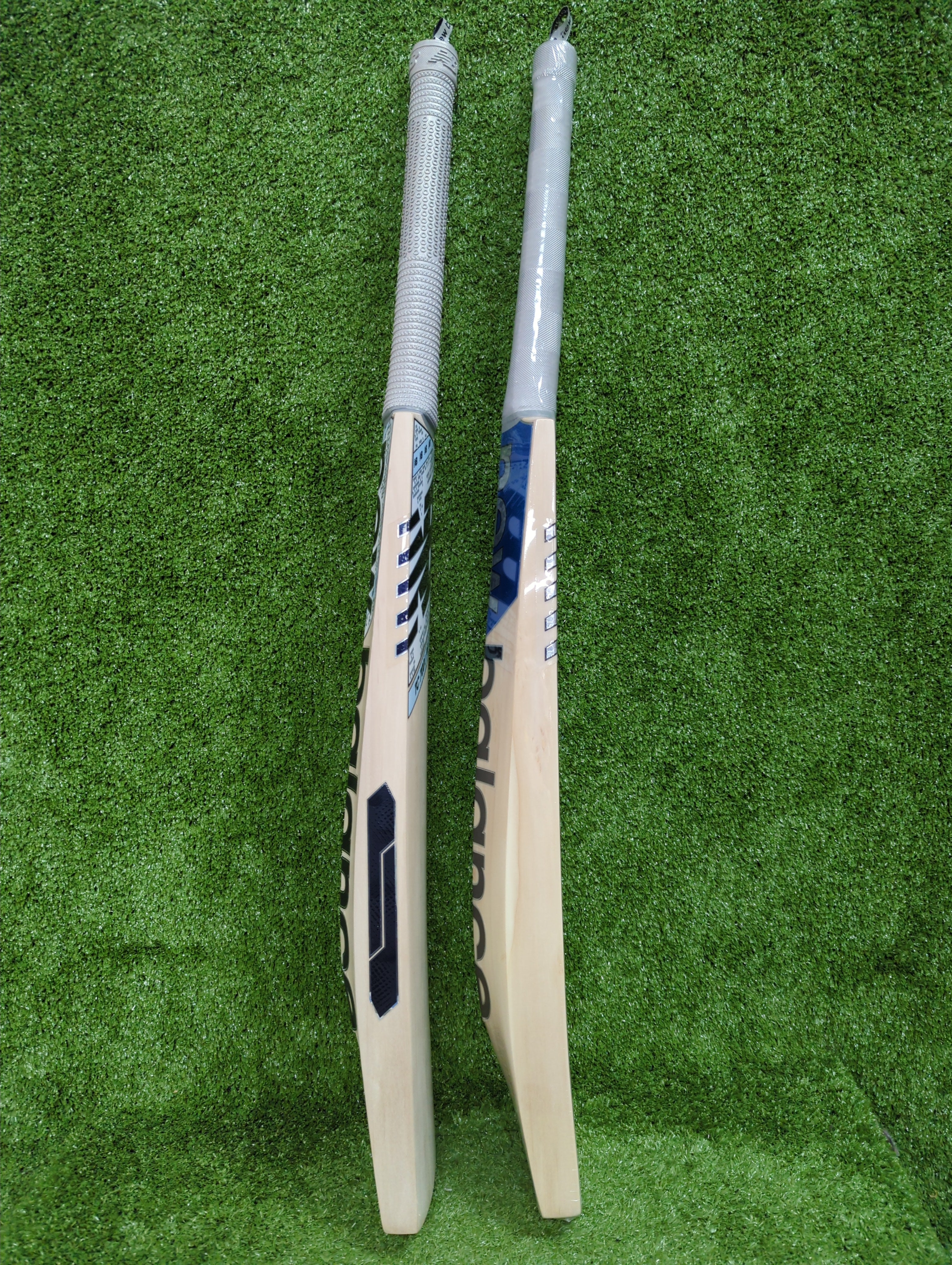 NB TC 700I Pro Adult English Willow Cricket Bat