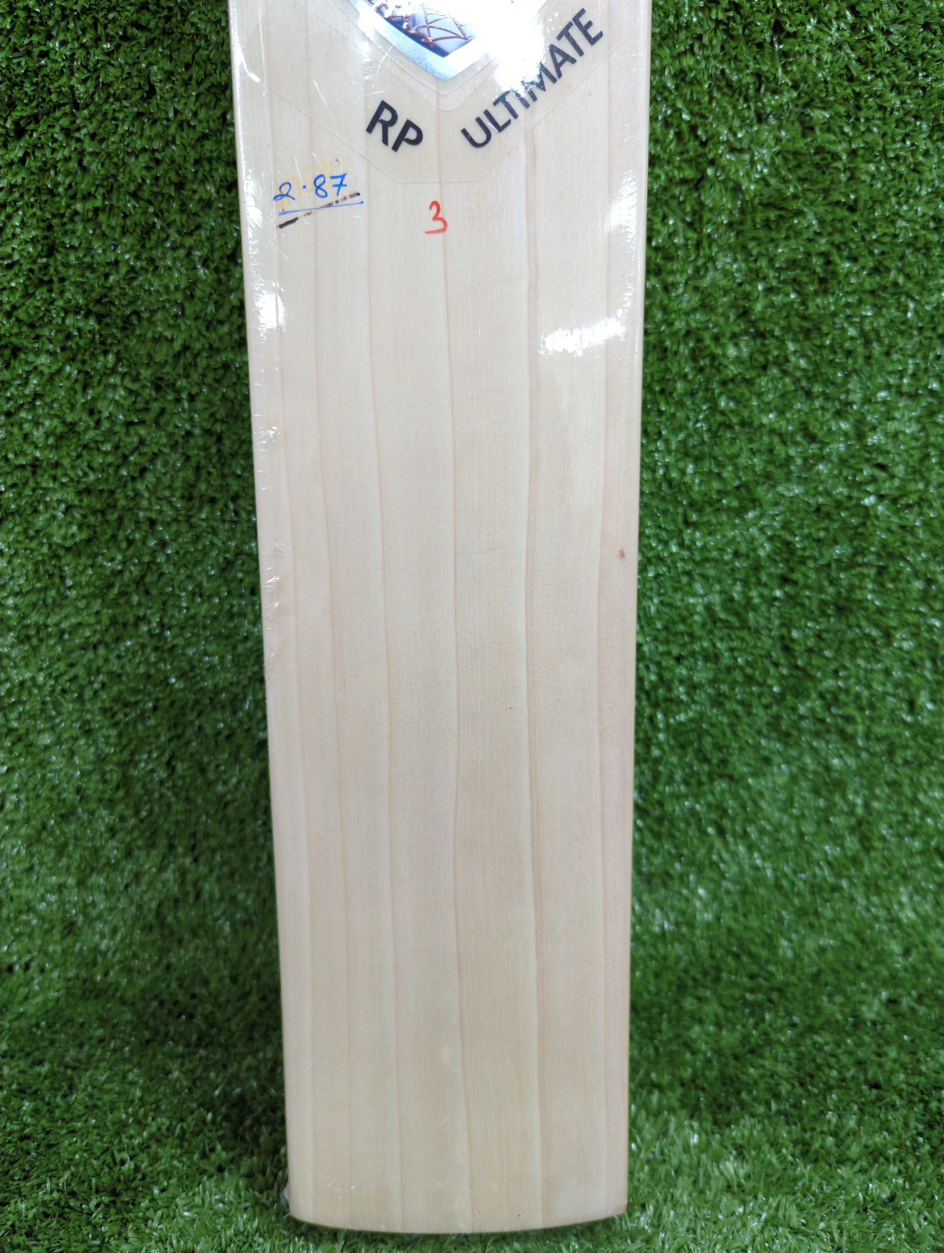 SG RP Ultimate English Willow Cricket Bat