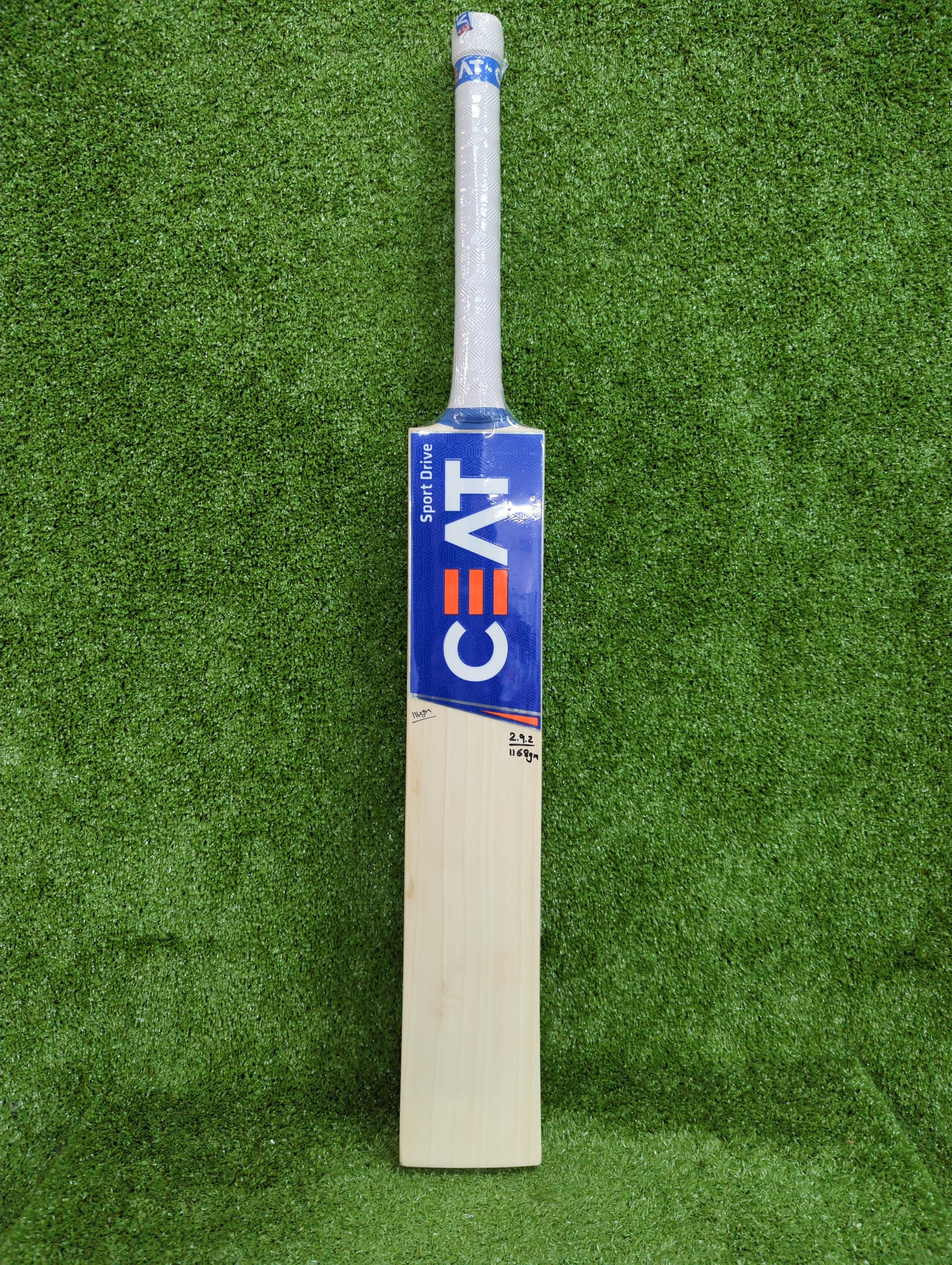 CEAT Sport Drive English Willow Cricket Bat