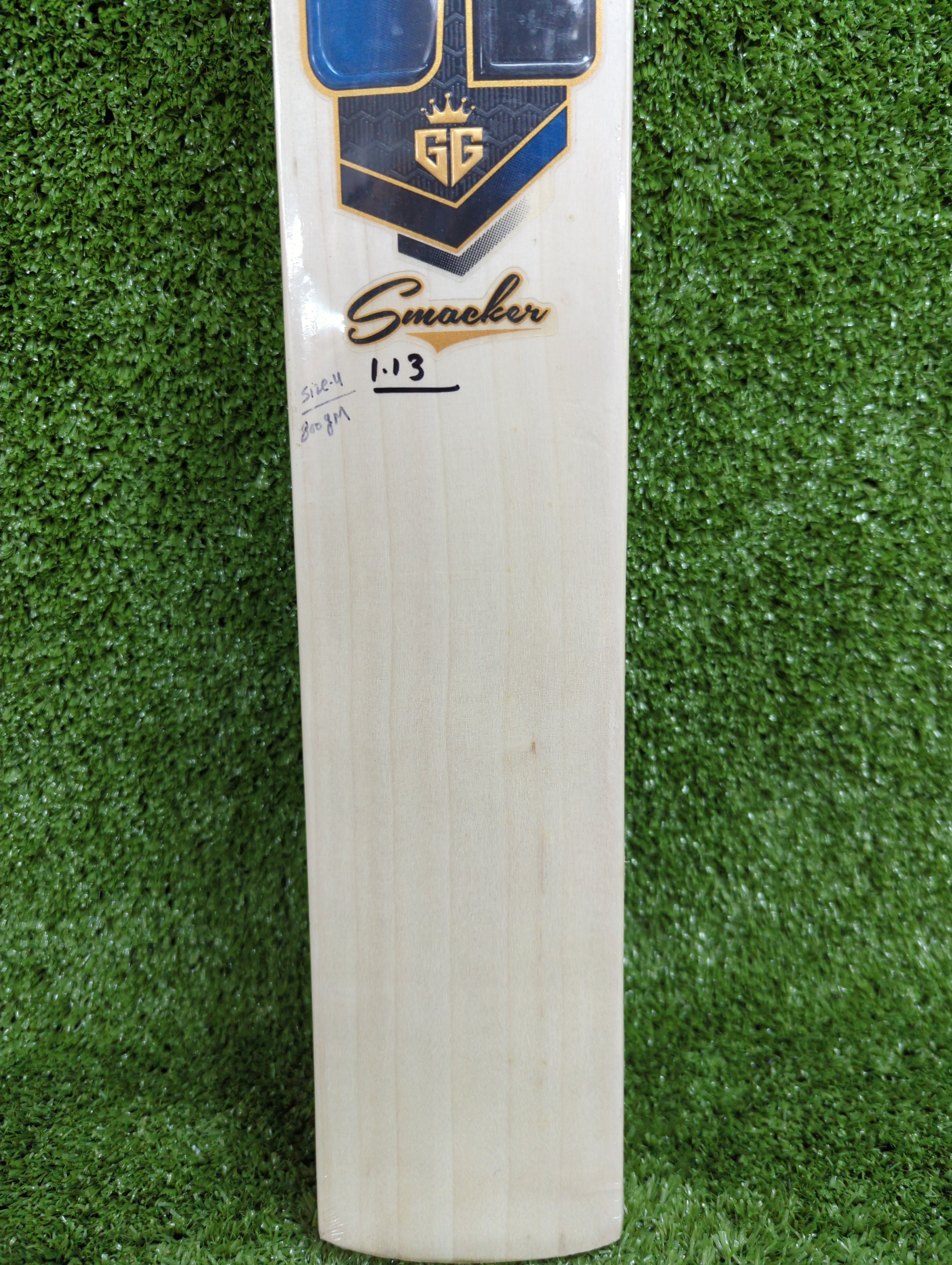 SS GG Smacker Junior / Youth Cricket Bat (Blue Sticker)