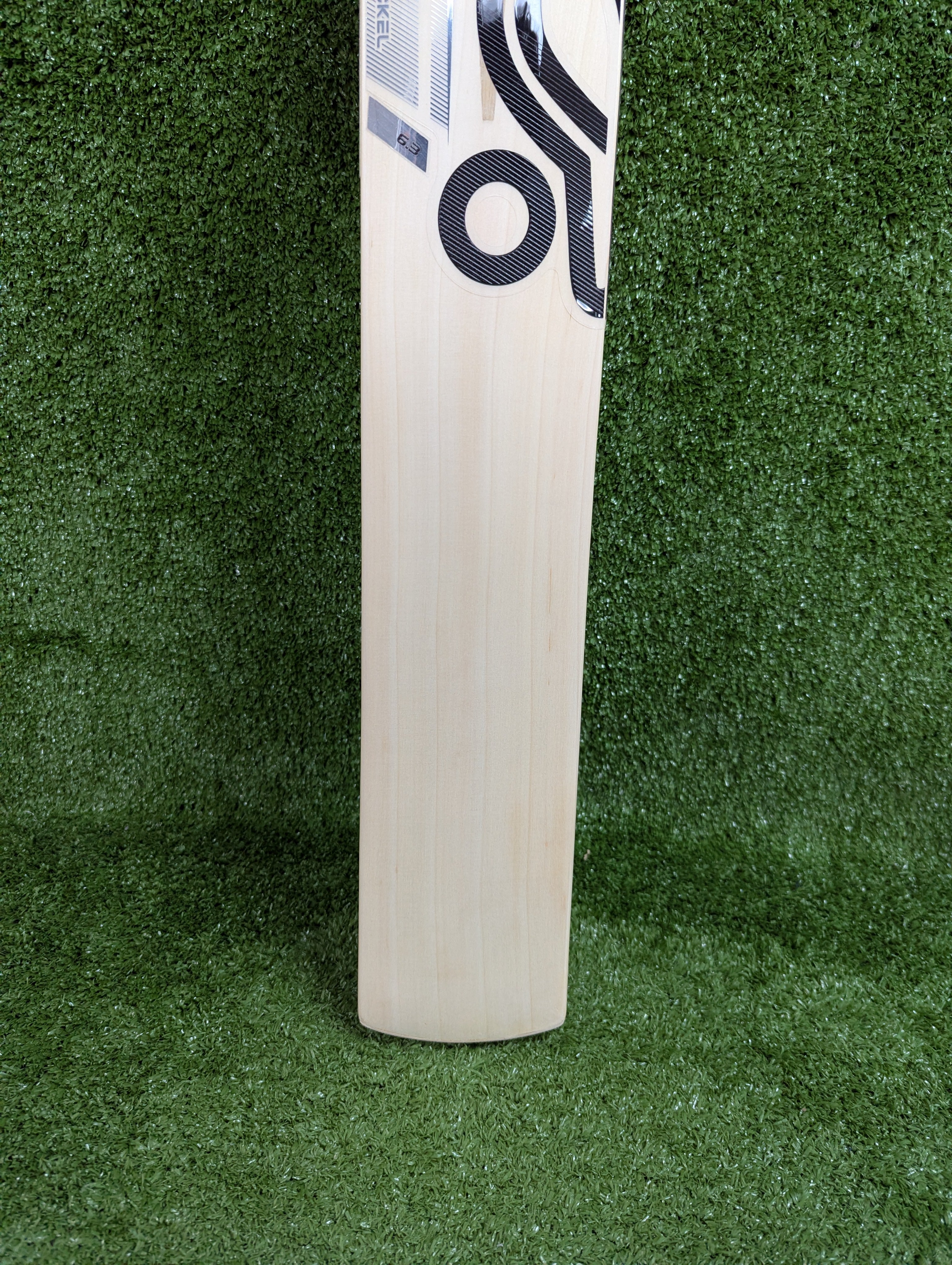 Kookaburra Nickle 6.3 English Willow Cricket Bat