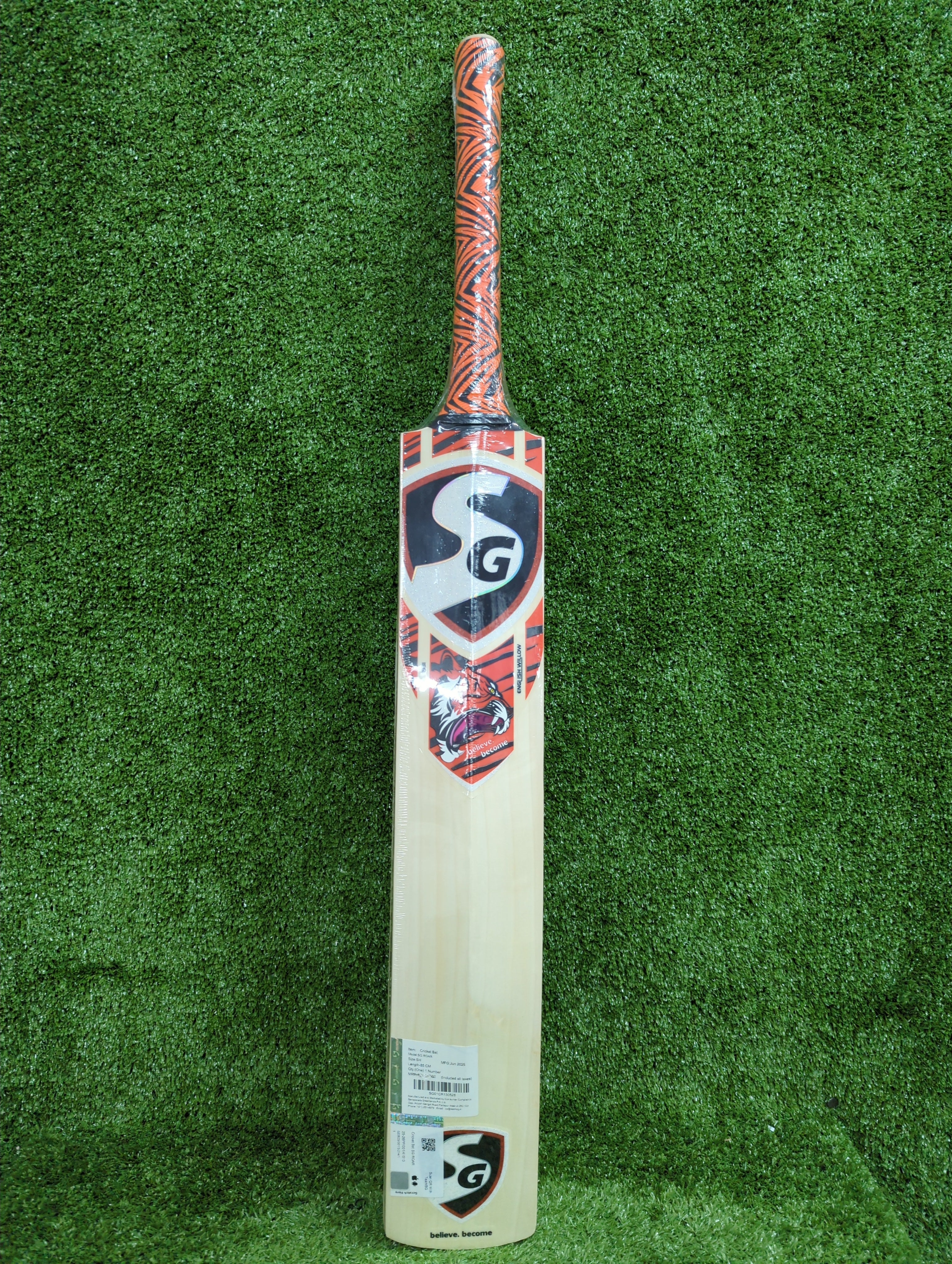 SG Roar English Willow Cricket Bat