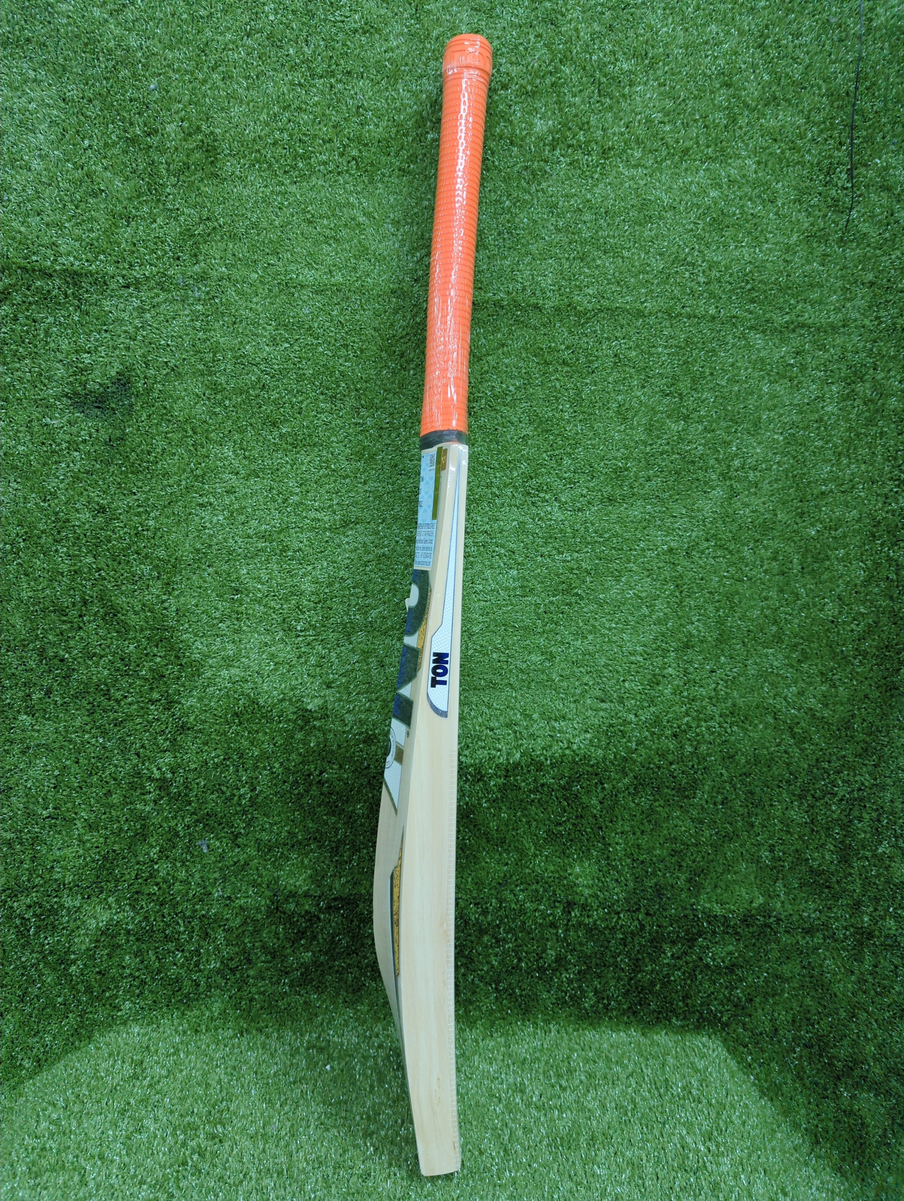 SS TON Dhoni Players Premium Kashmir Willow Cricket Bat - Long Handle SS