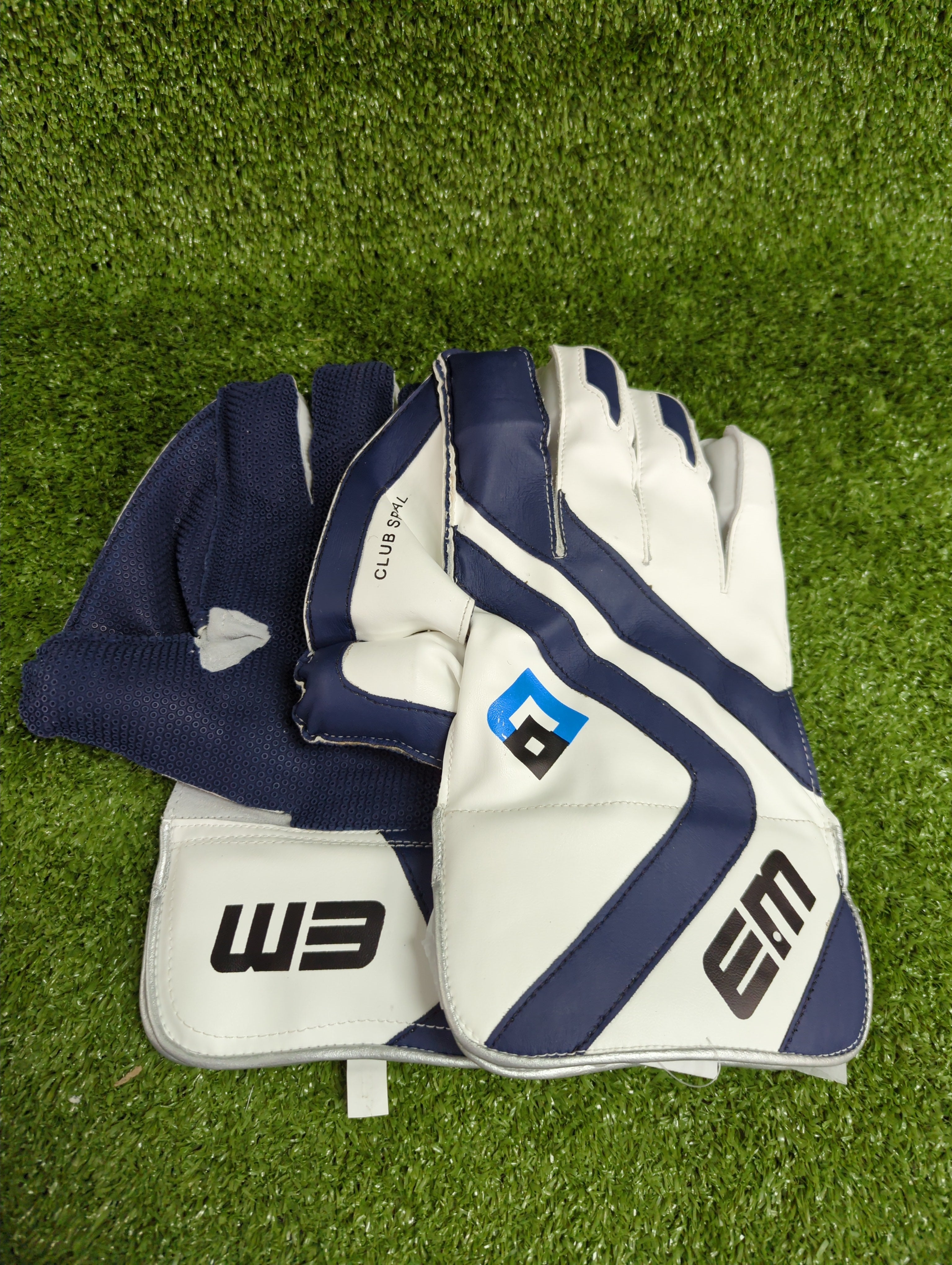 EM Club Special Junior/Youth Cricket Wicket Keeping Gloves