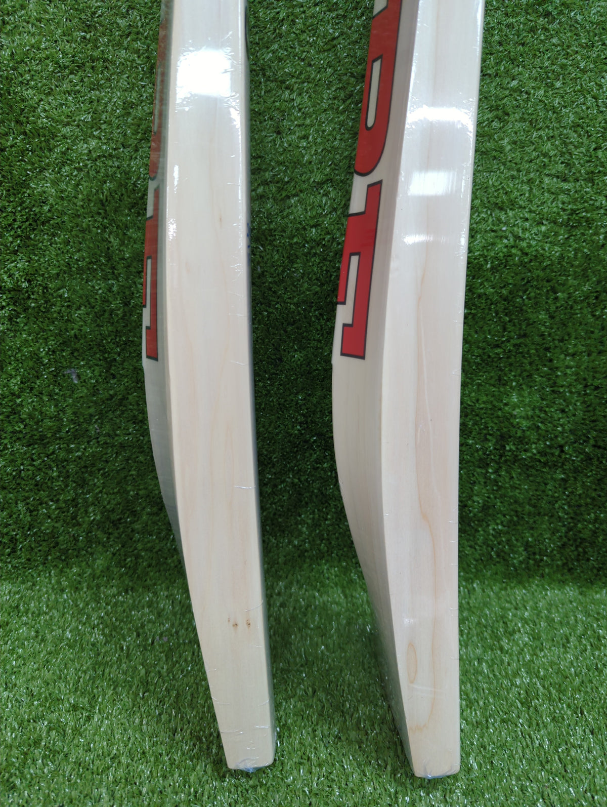 MRF Genius Prince Grade 1 English Willow Cricket Bat (Shubman Gill) MRF