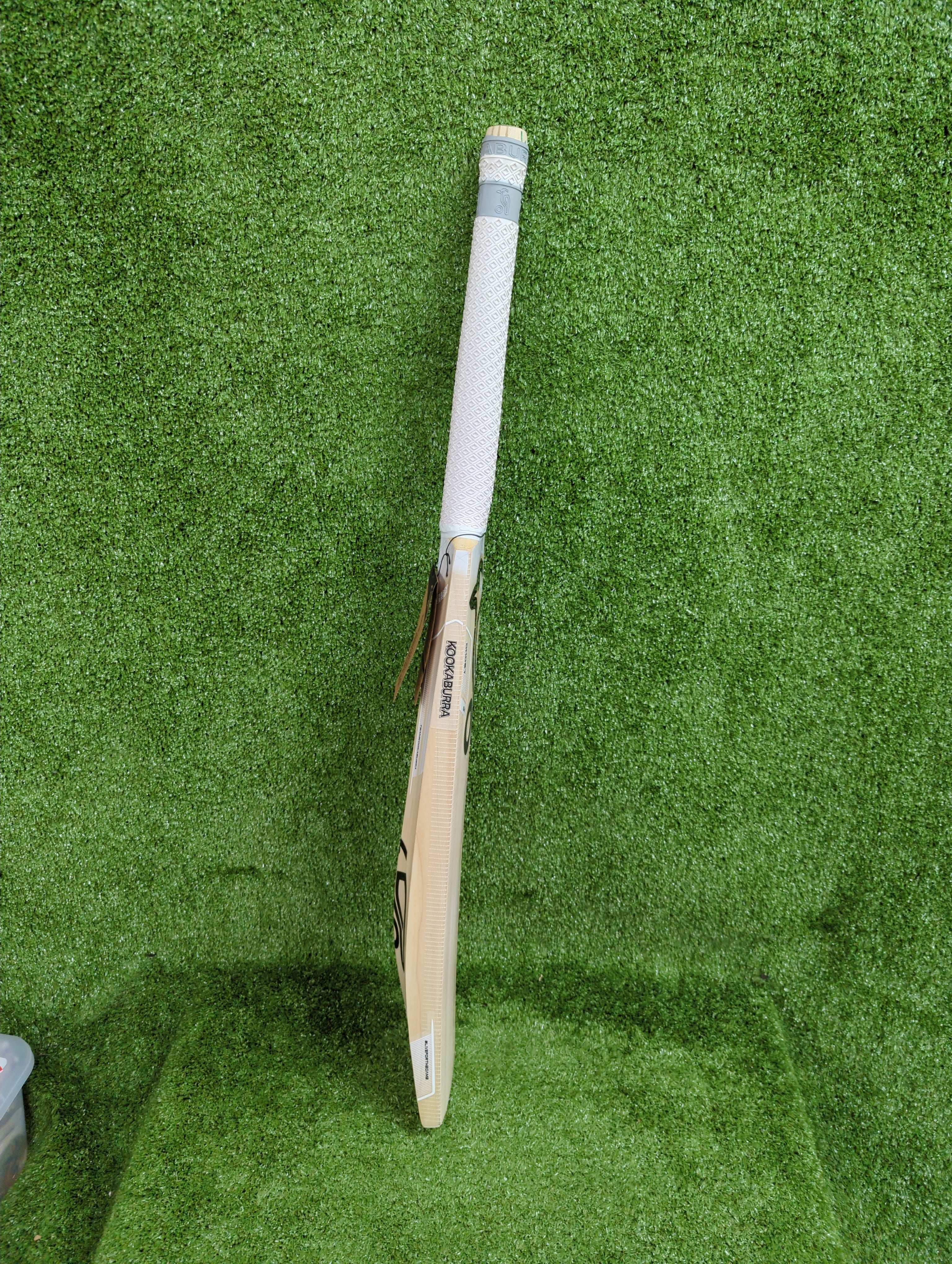 Kookaburra Ghost 6.4 English Willow Cricket Bat - Long Handle