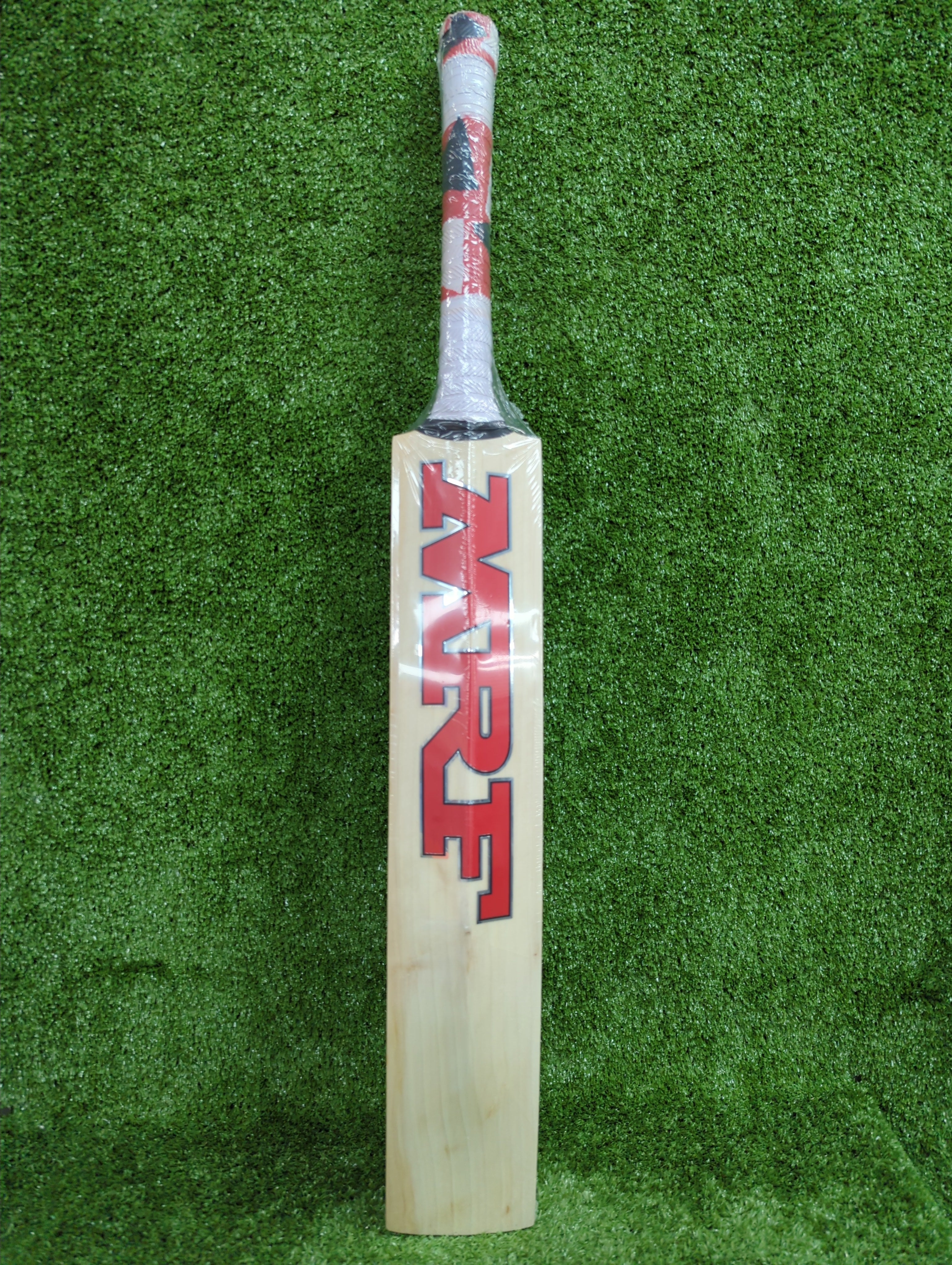 MRF Genius Chase Master English Willow Cricket Bat