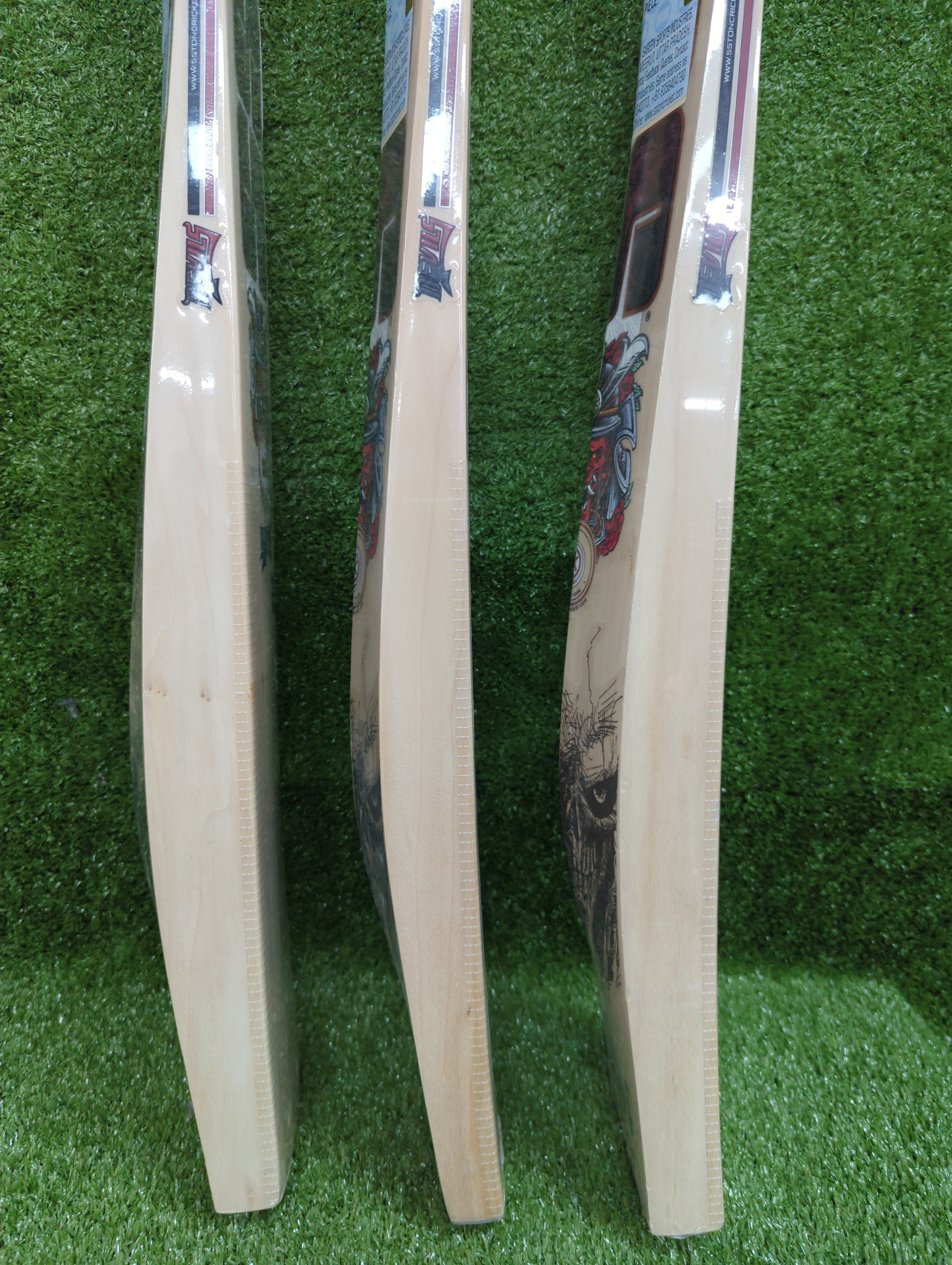 SS Devils Super Six Red Premium Kashmir Willow Cricket Bat by SS - side view - TopCricketStore