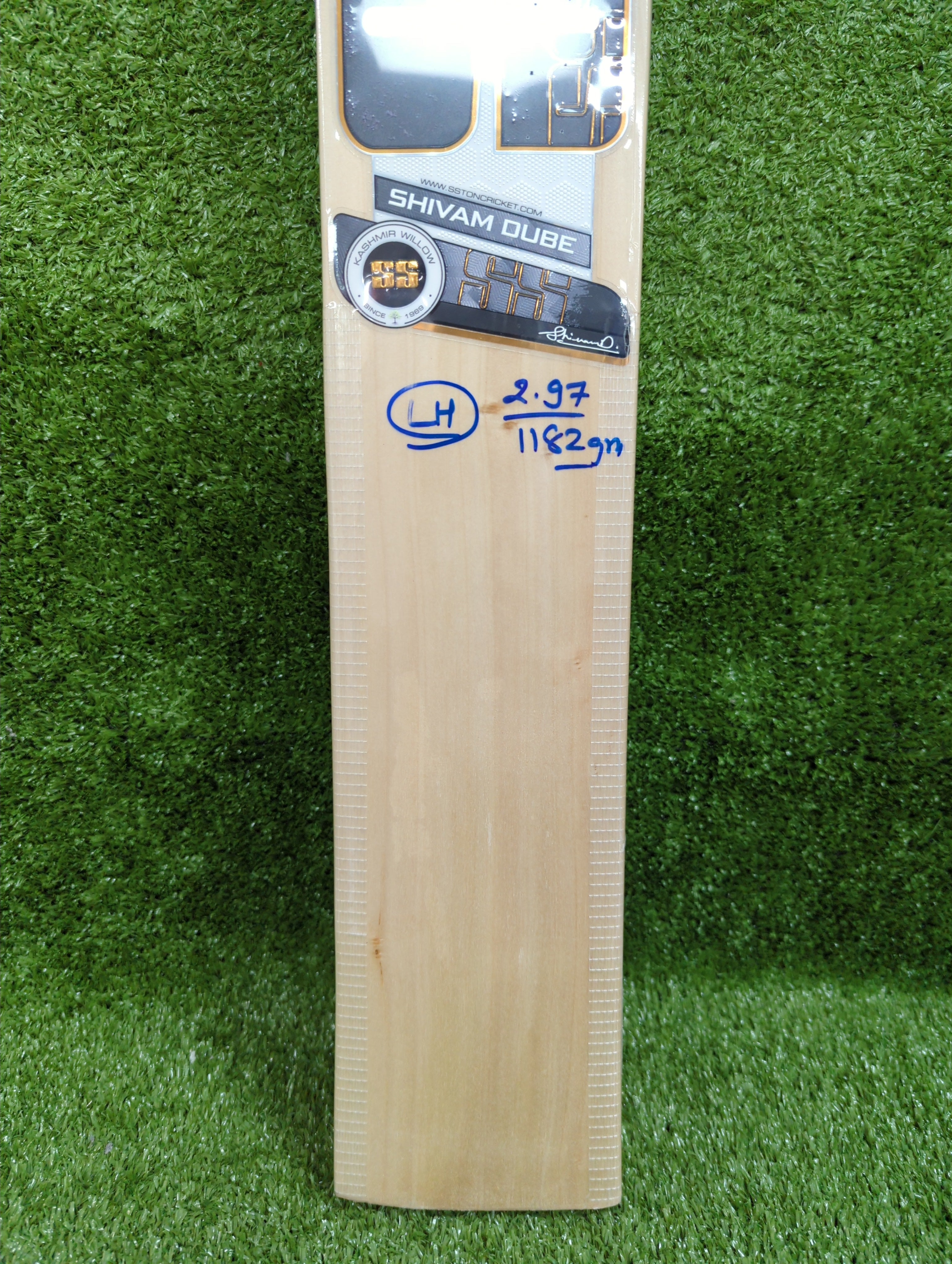SS Shivam Dube Player Profile Kashmir Willow Cricket Bat (Long Handle) SS
