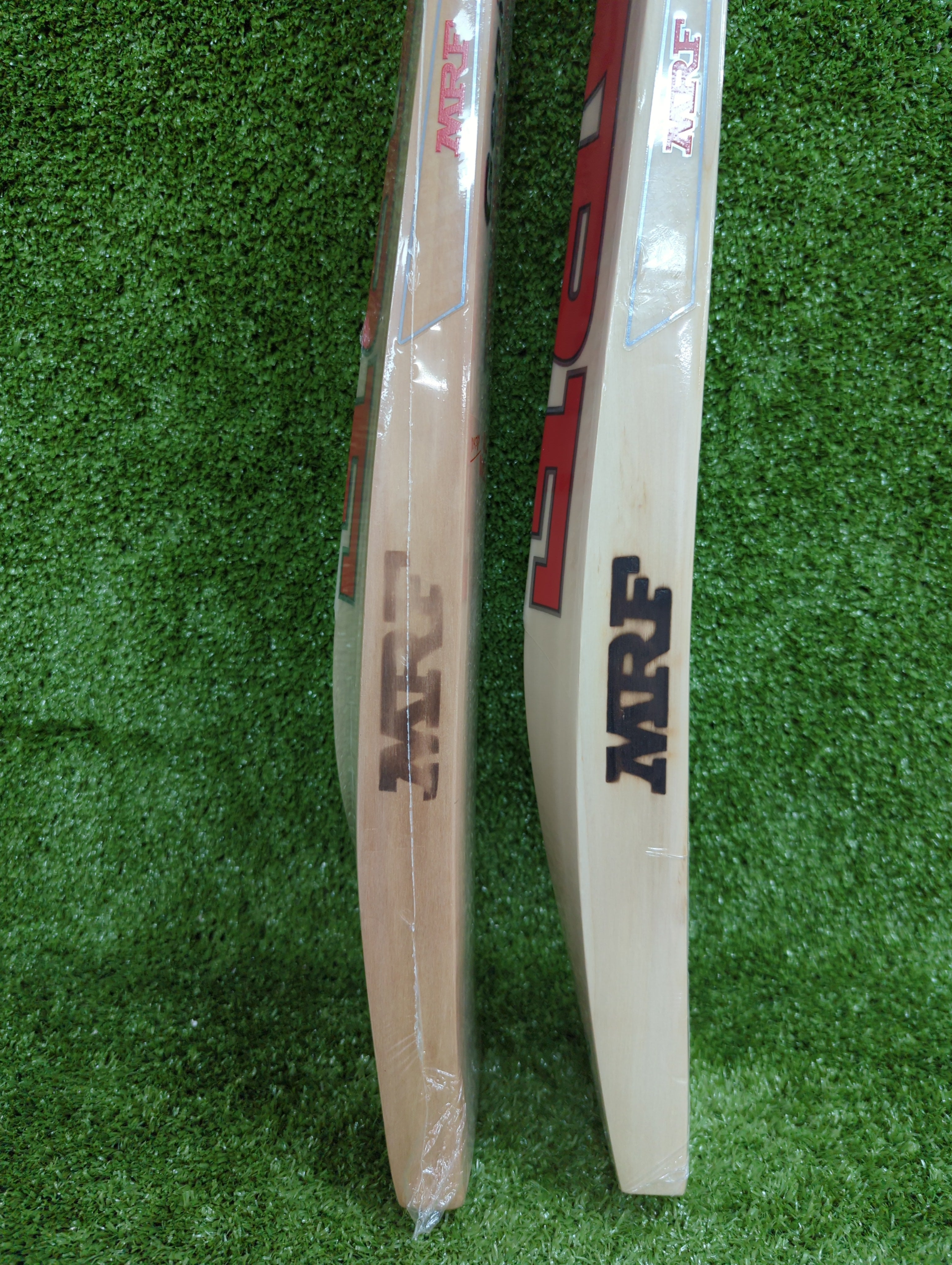 MRF Genius Run Machine VK 18 Cricket Bat English Willow