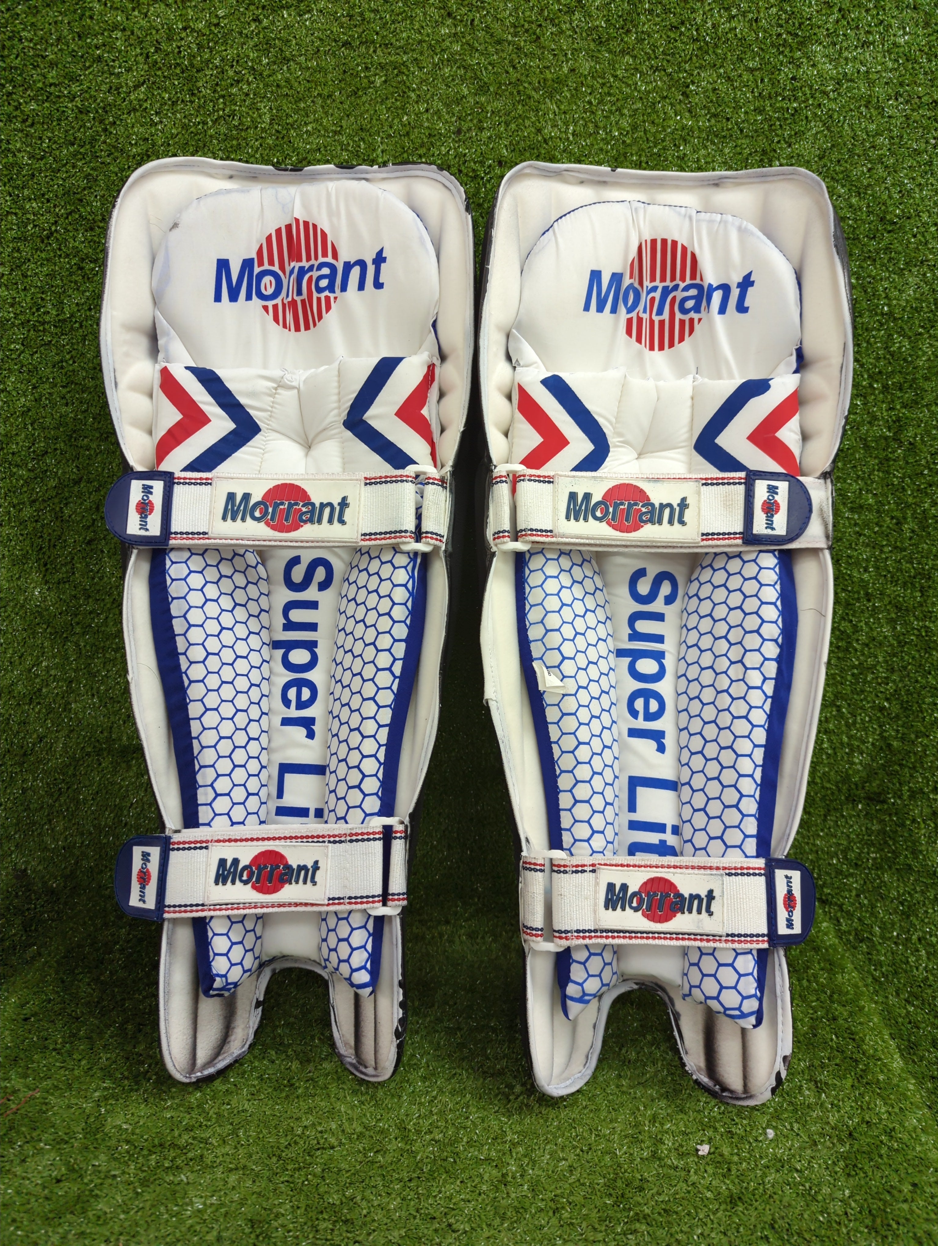 Morrant International Super Ultralite Adult Cricket Batting Pads