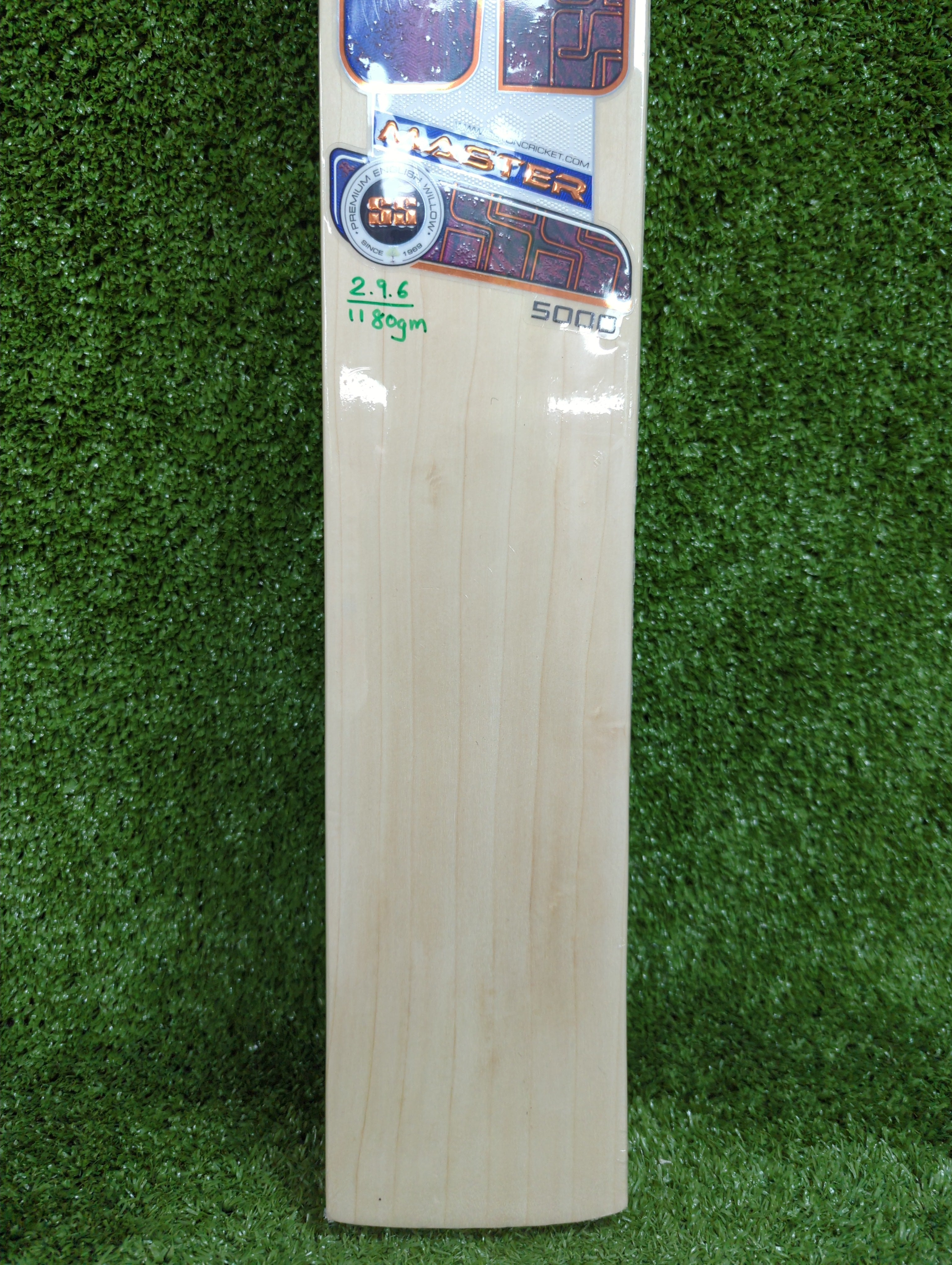 SS Master 5000 English Willow Cricket Bat