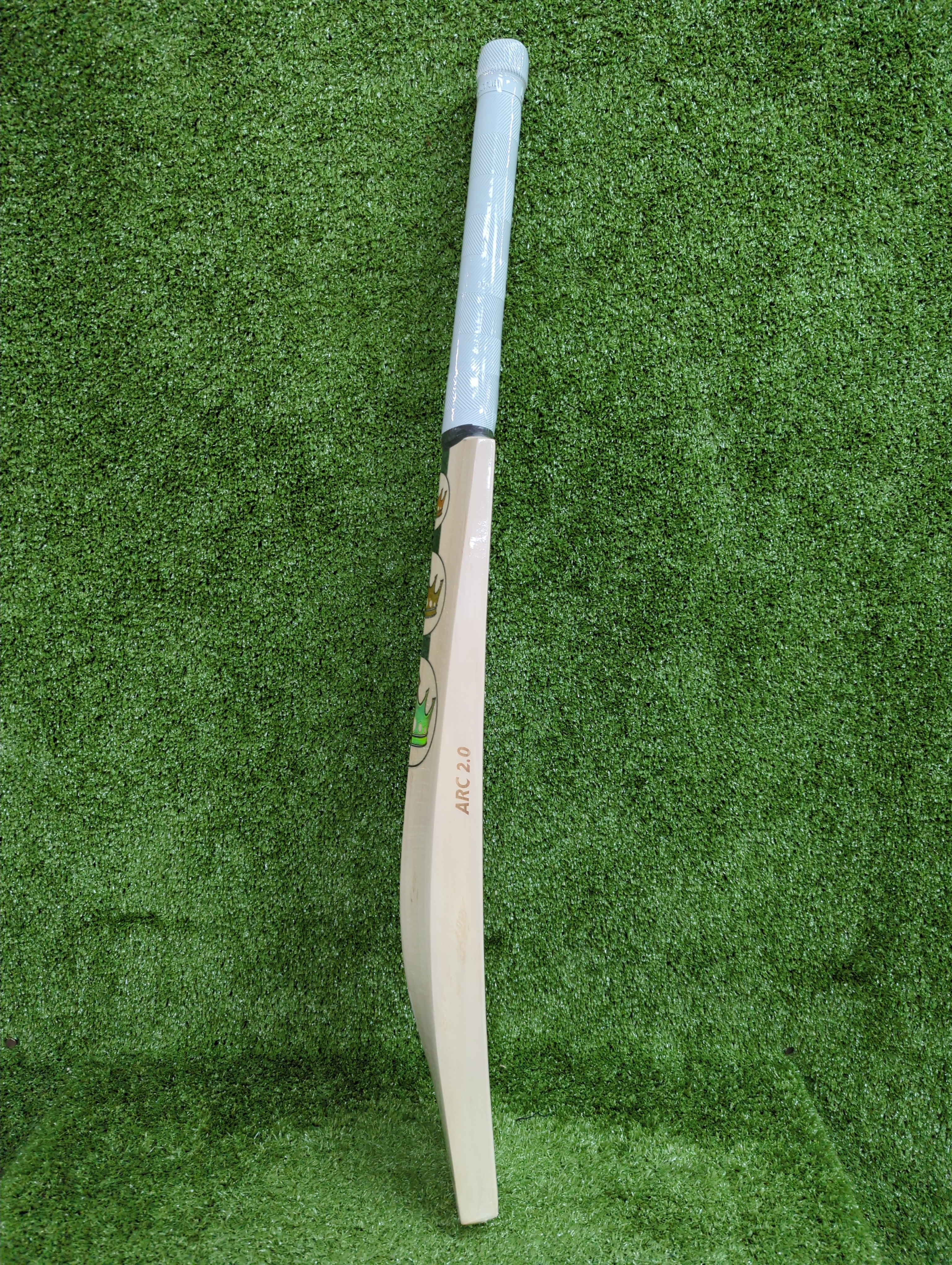 SG Triple Crown Arc 2.0  English Willow Cricket Bat