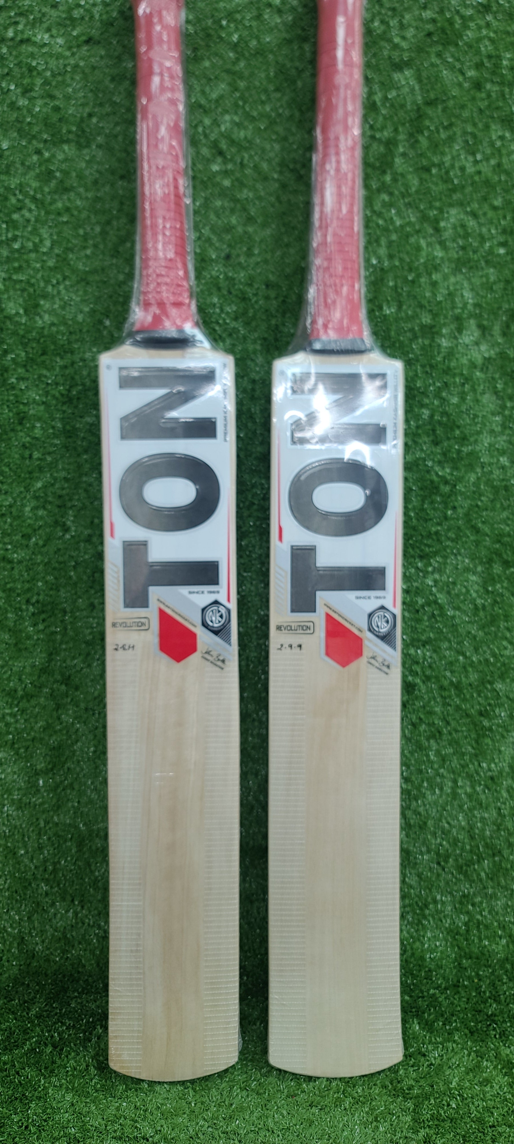 SS TON Revolution Kashmir Willow Cricket Bat