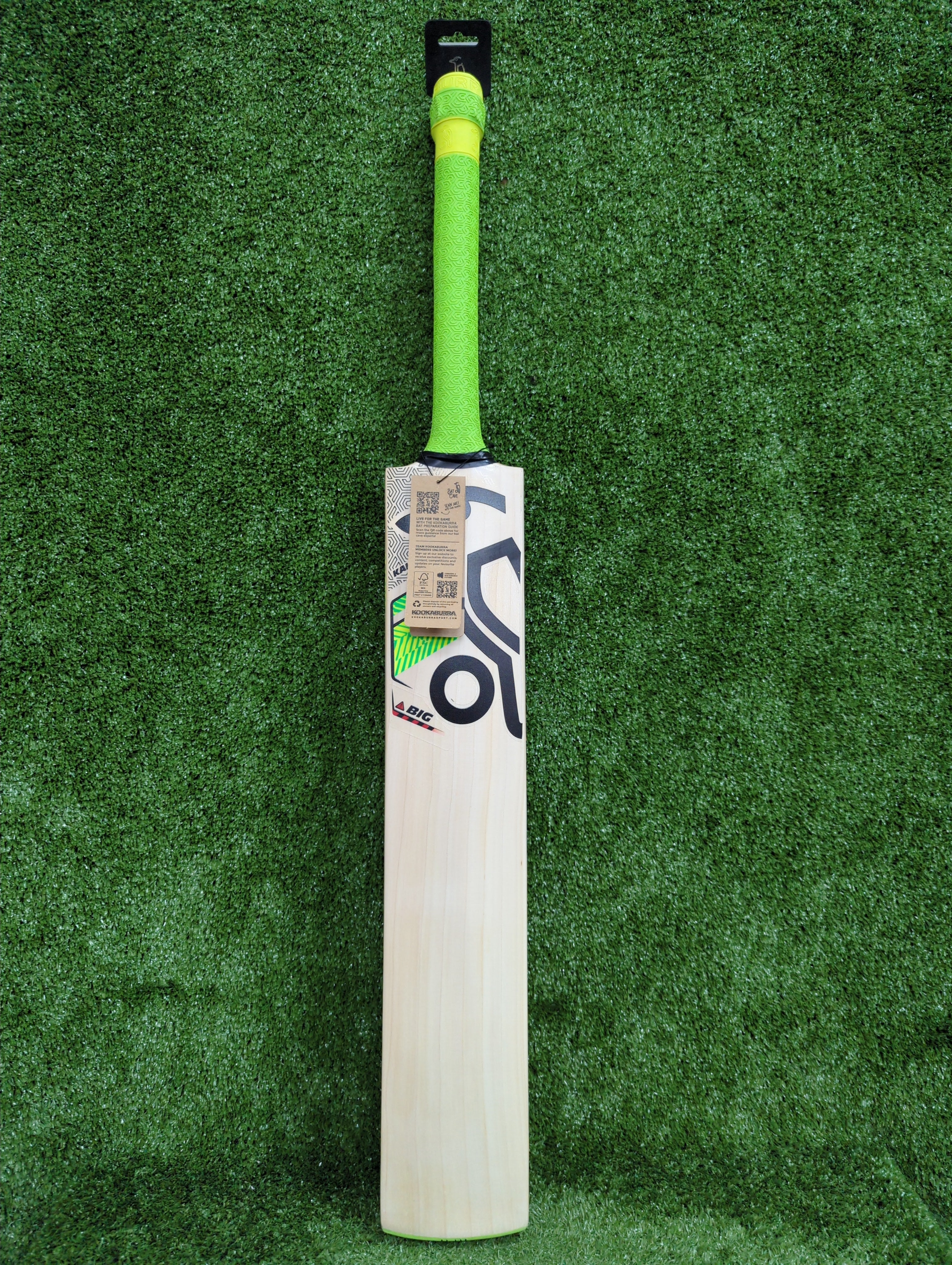 Kookaburra Big Kahuna English Willow Cricket Bat