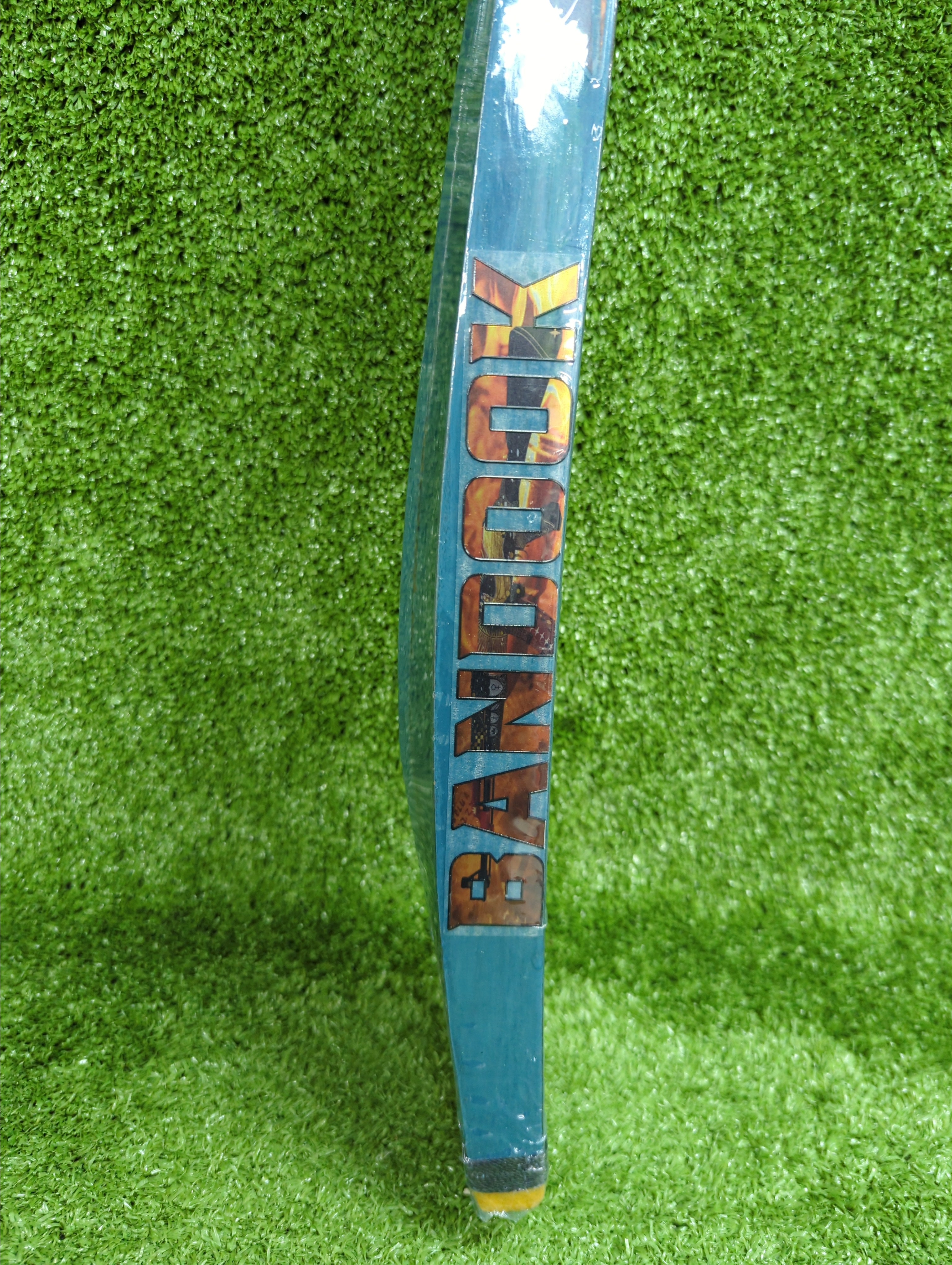Bandook Blue - Players Edition Scoop Bats  (2 holes, 4 Scoops - 33.5 Inches Height) ICC APPROVED