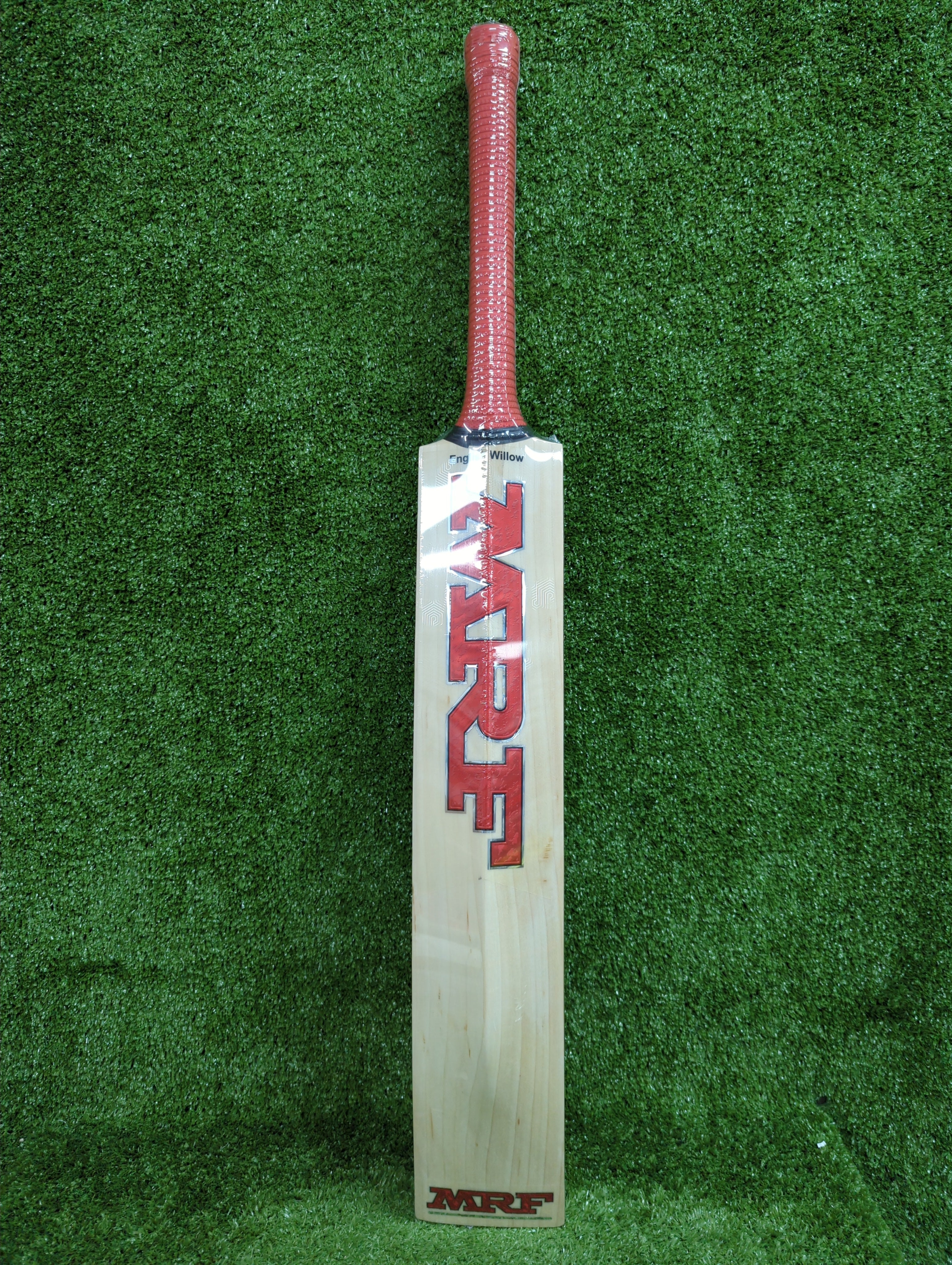 MRF Genius Run Machine VK 18 Cricket Bat English Willow