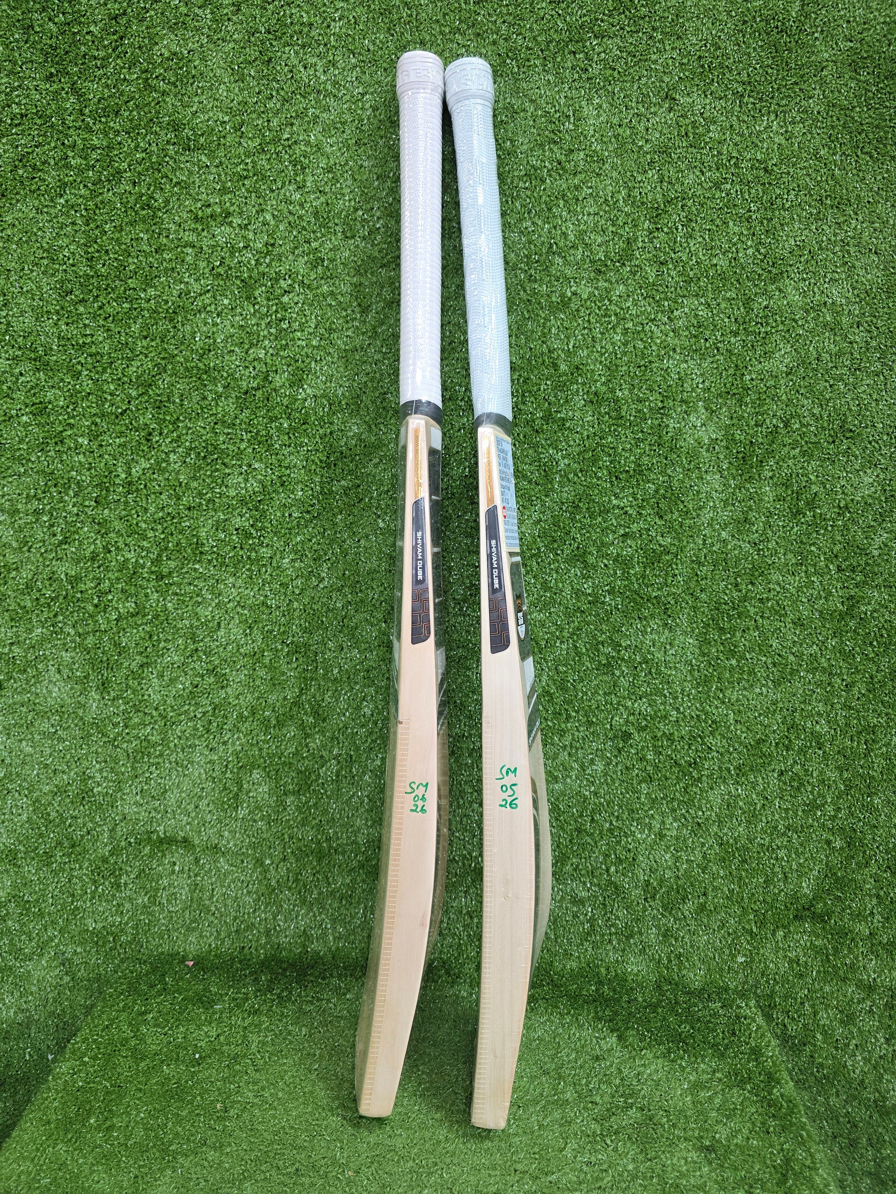 SS Shivam Dube Player Profile Kashmir Willow Cricket Bat (Short Handle) SS