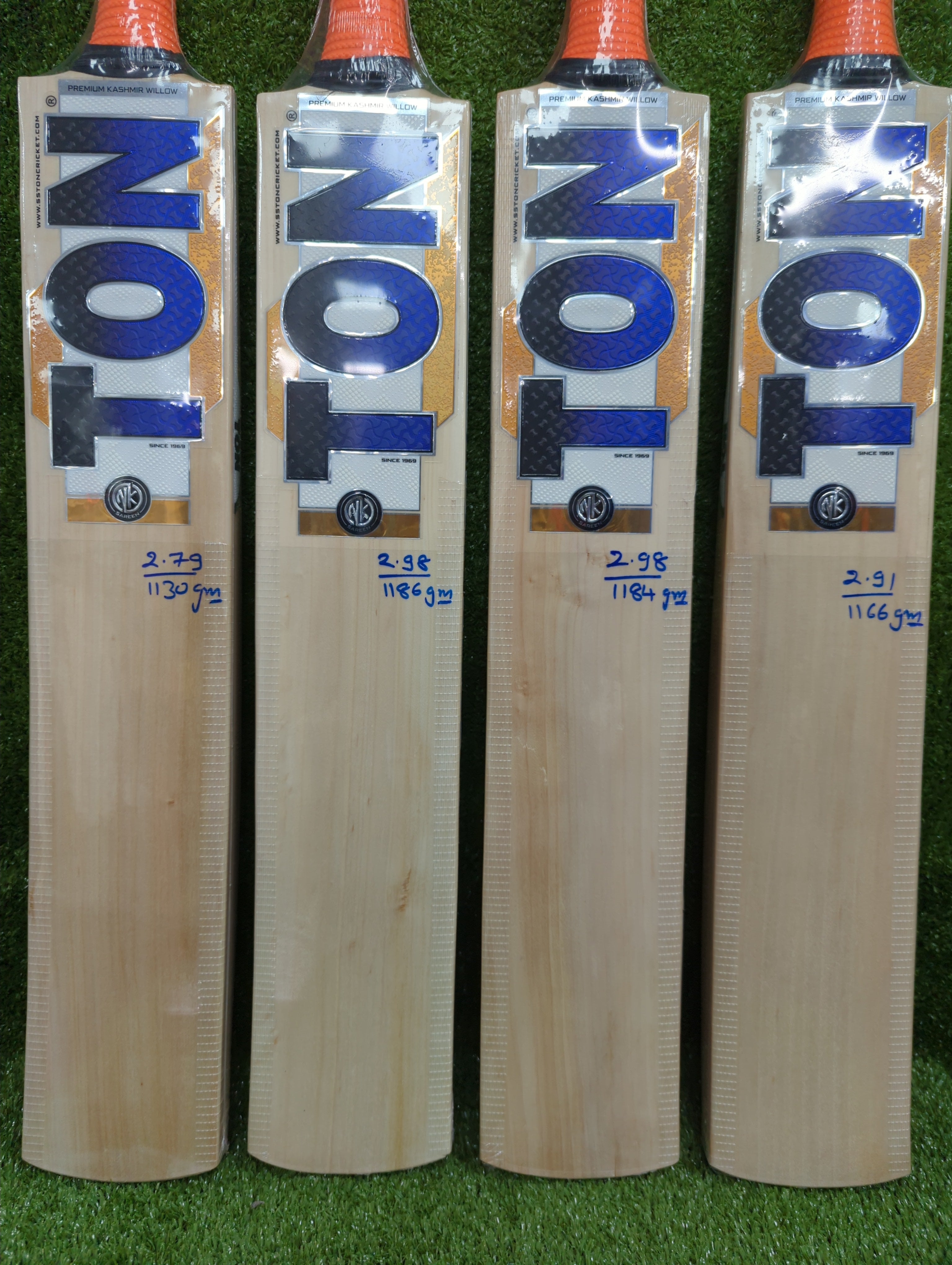 SS TON Dhoni Players Premium Kashmir Willow Cricket Bat by SS - close-up detail - TopCricketStore