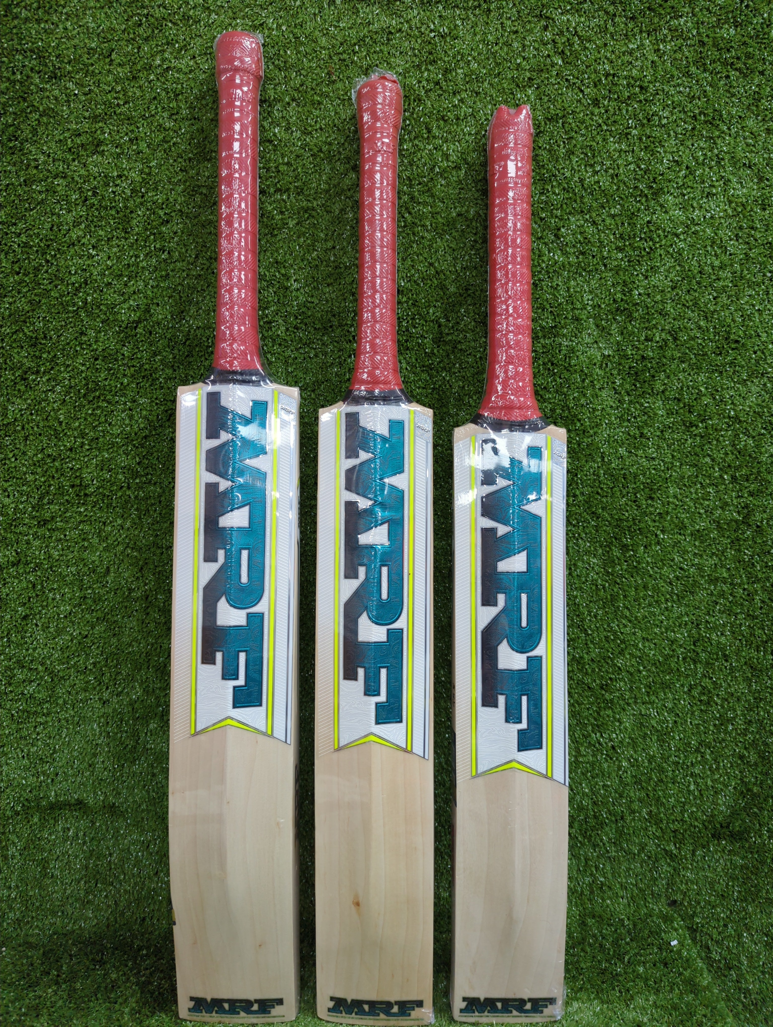 MRF Carnage GILL 77 Junior / Youth English Willow Cricket Bat