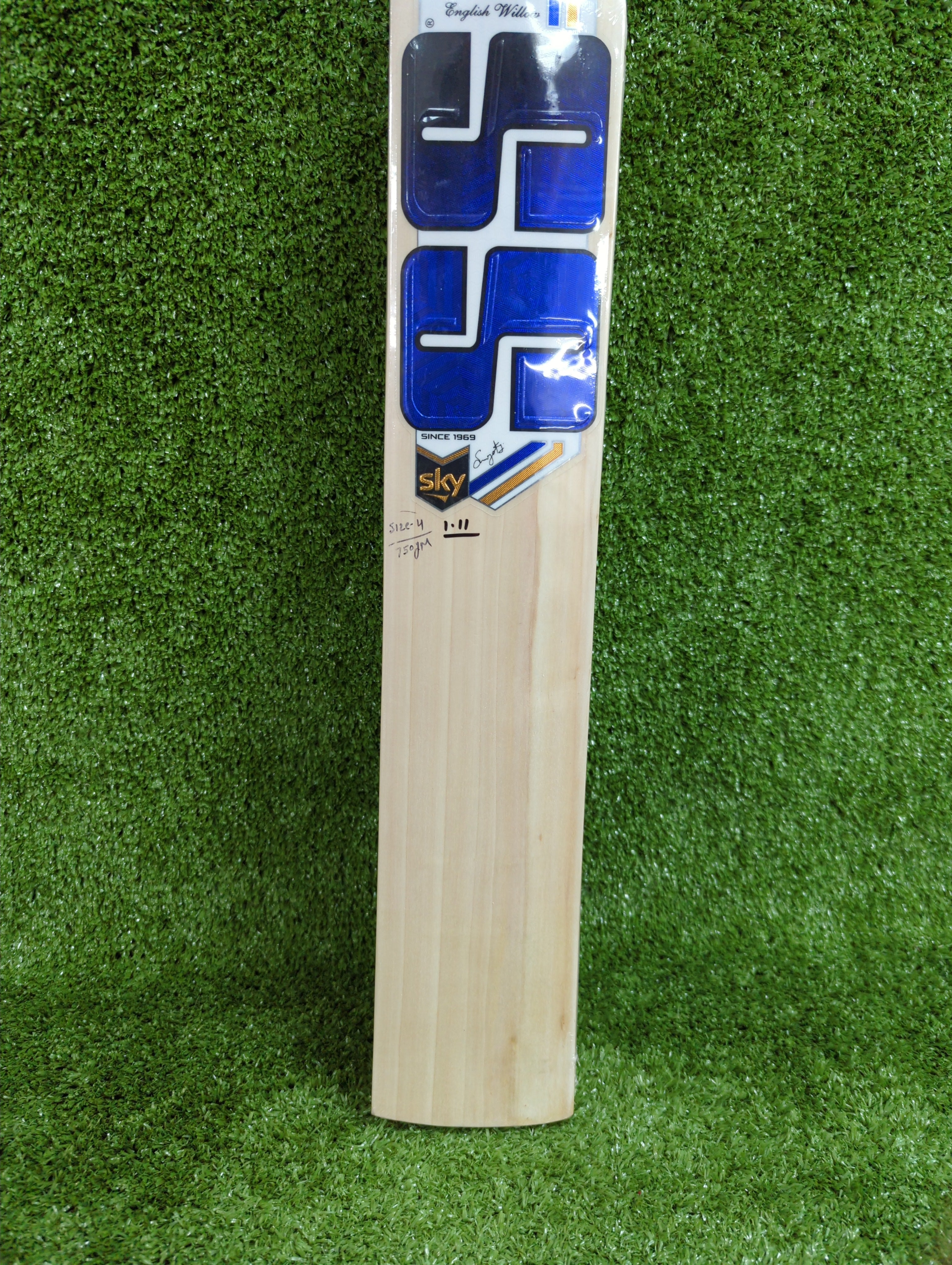 SS Sky 360 Junior / Youth Cricket Bat