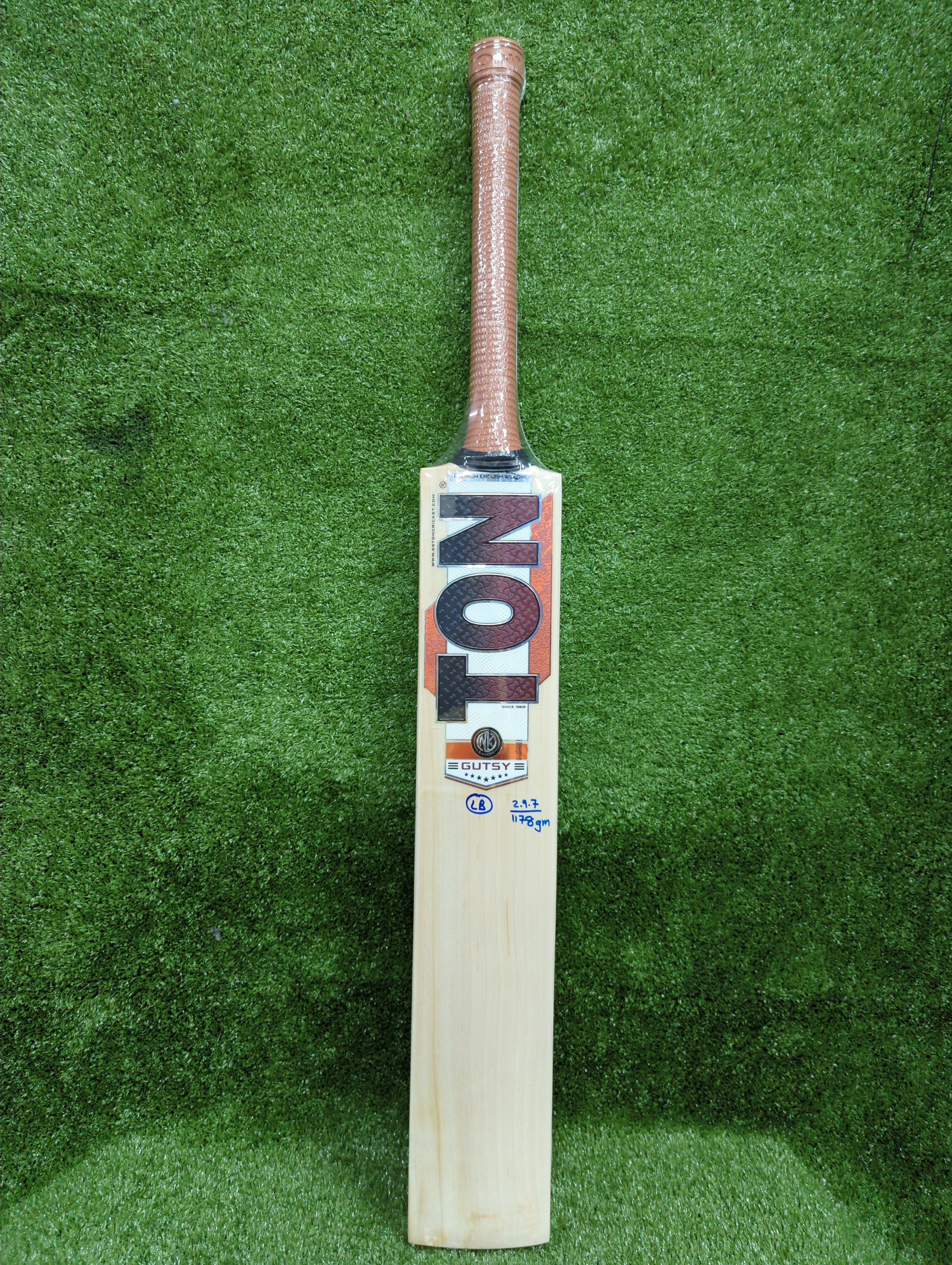 SS Ton Gutsy English Willow Cricket Bat Long Blade SS
