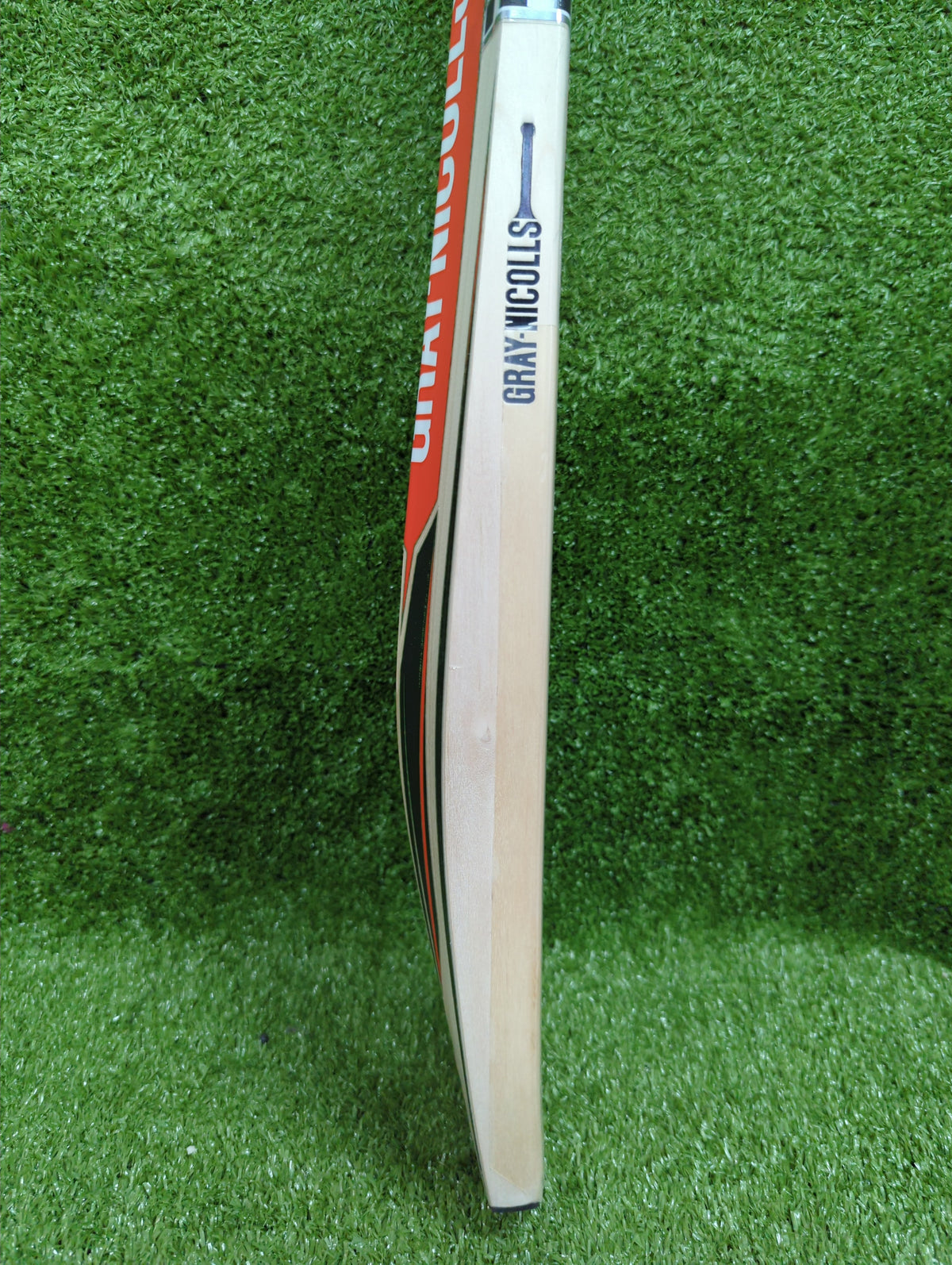 Gray-Nicolls Imperia Gen 1.0 GN550 Junior / Youth English Willow Cricket Bat GN