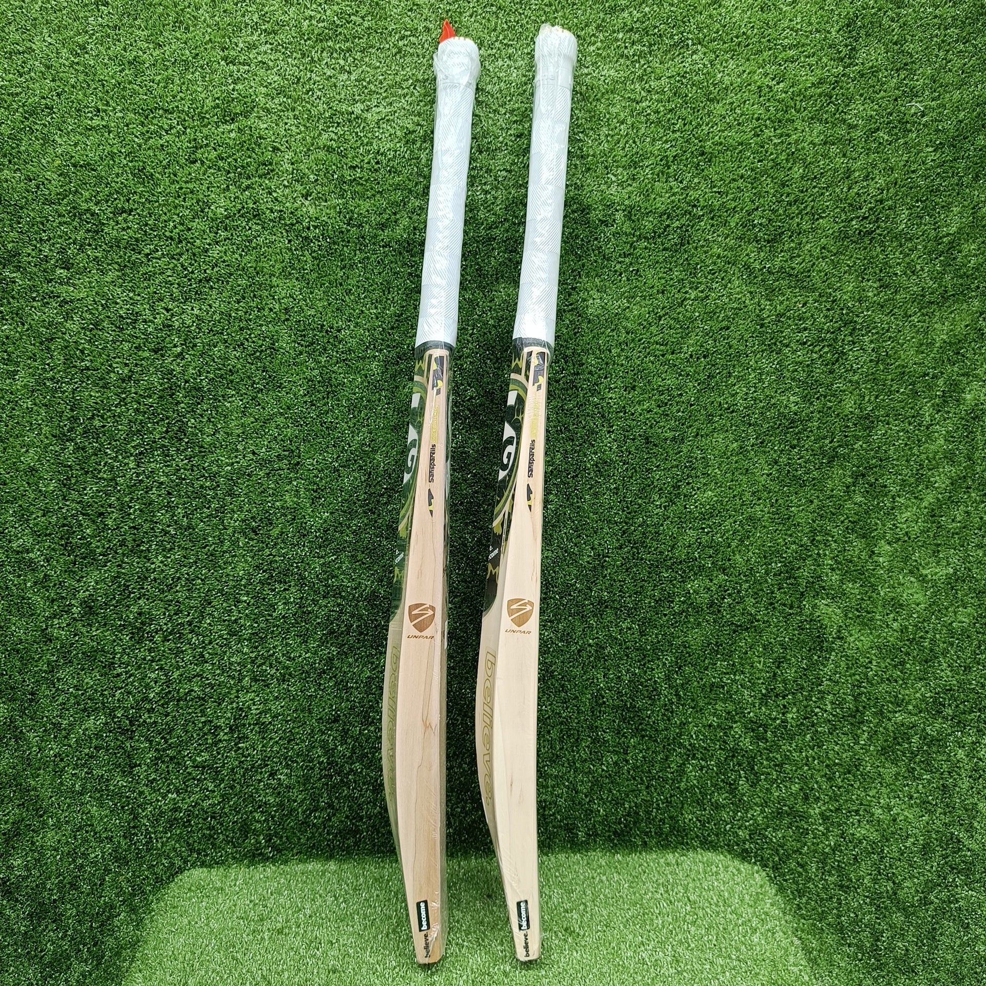 SG Liam Xtreme English Willow Cricket Bat