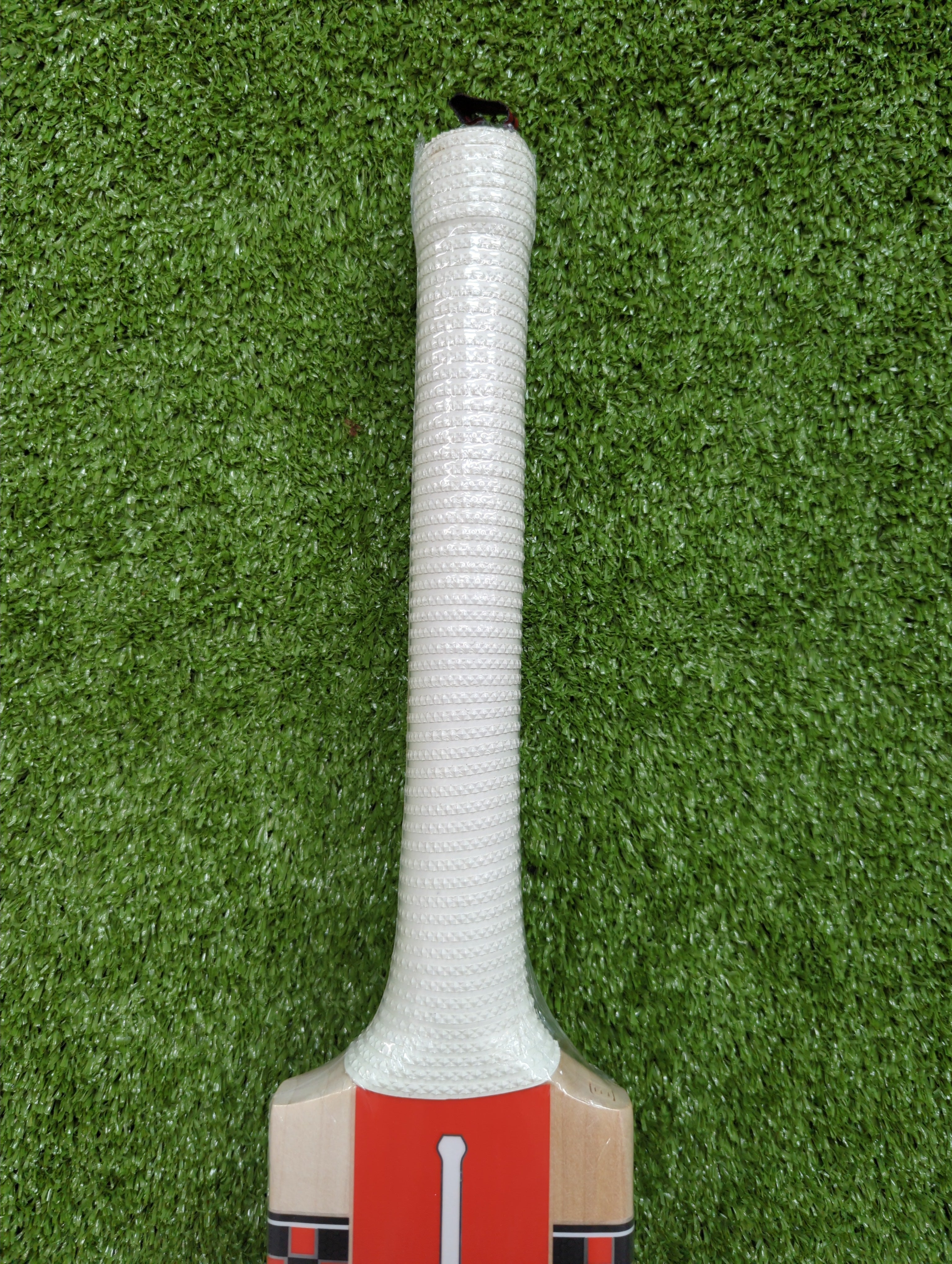 Gray-Nicolls Neocore Gen 2.0 Pro Performance Adult English Willow Cricket Bat GN