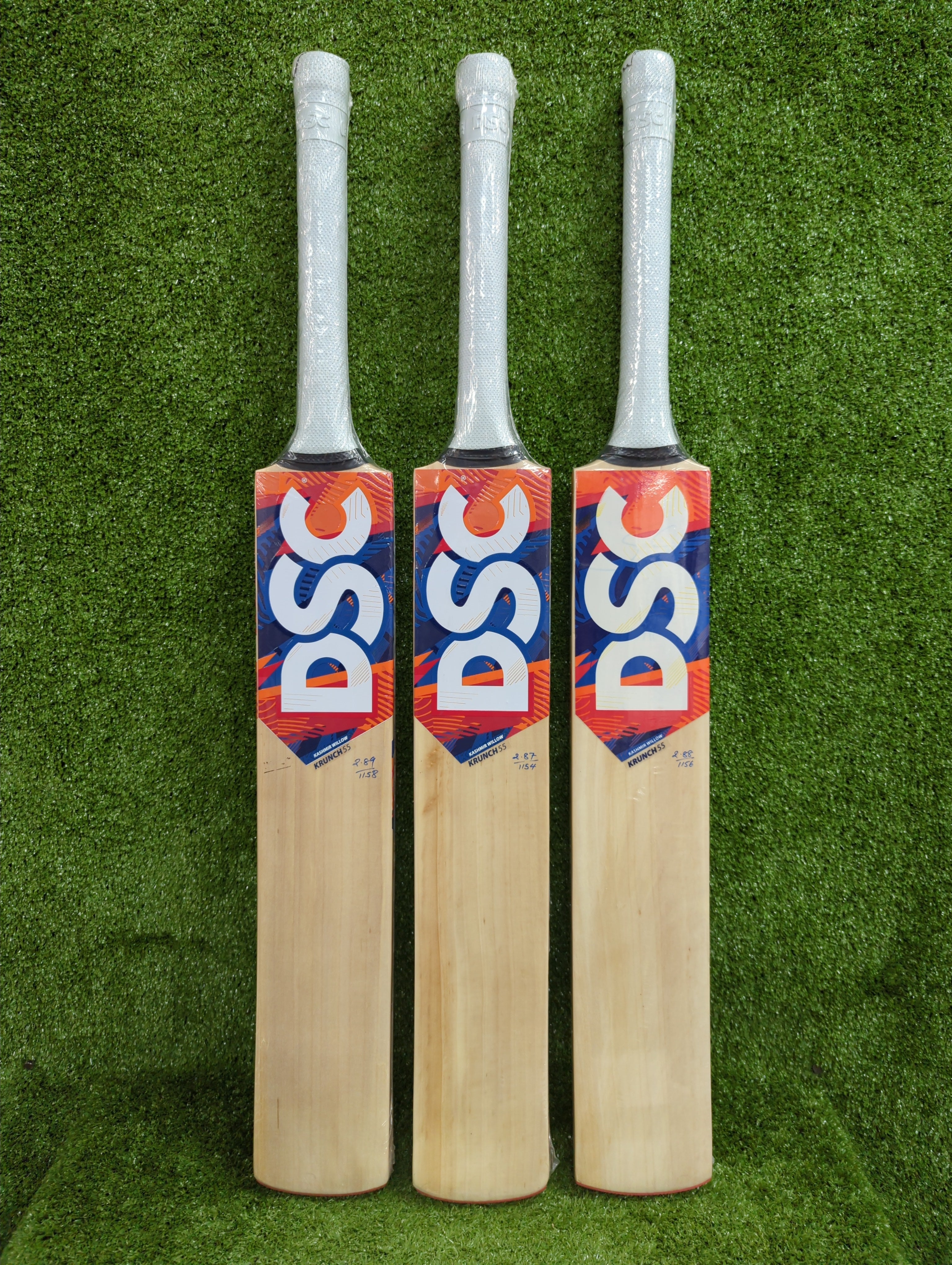 DSC Krunch 55 Kashmir Willow Cricket Bat by DSC - TopCricketStore