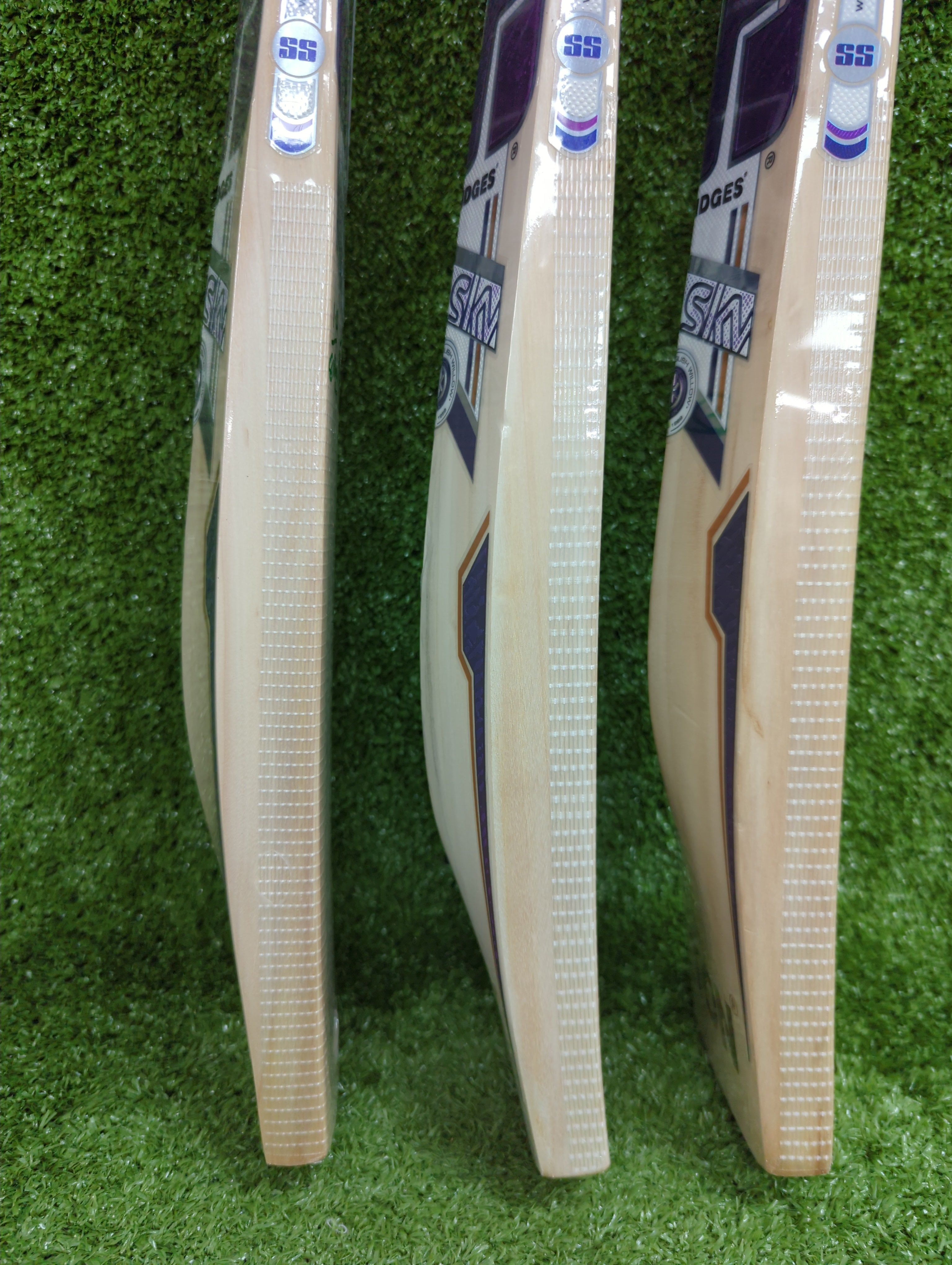 SS Sky Fire Junior / Youth English Willow Cricket Bat
