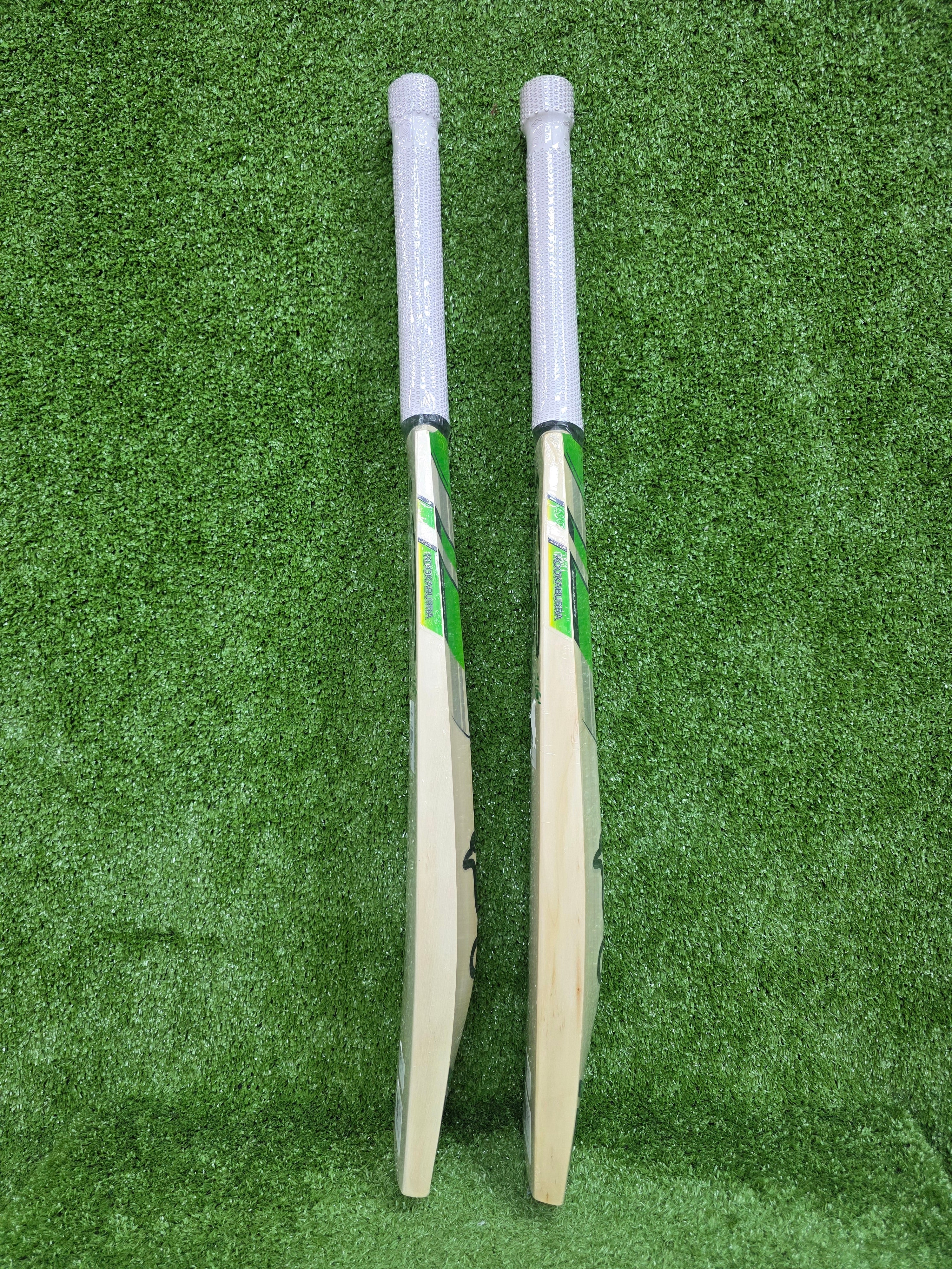 Kookaburra Kahuna Pro 3.0 Junior/Youth Grade 3 English Willow Cricket Bat