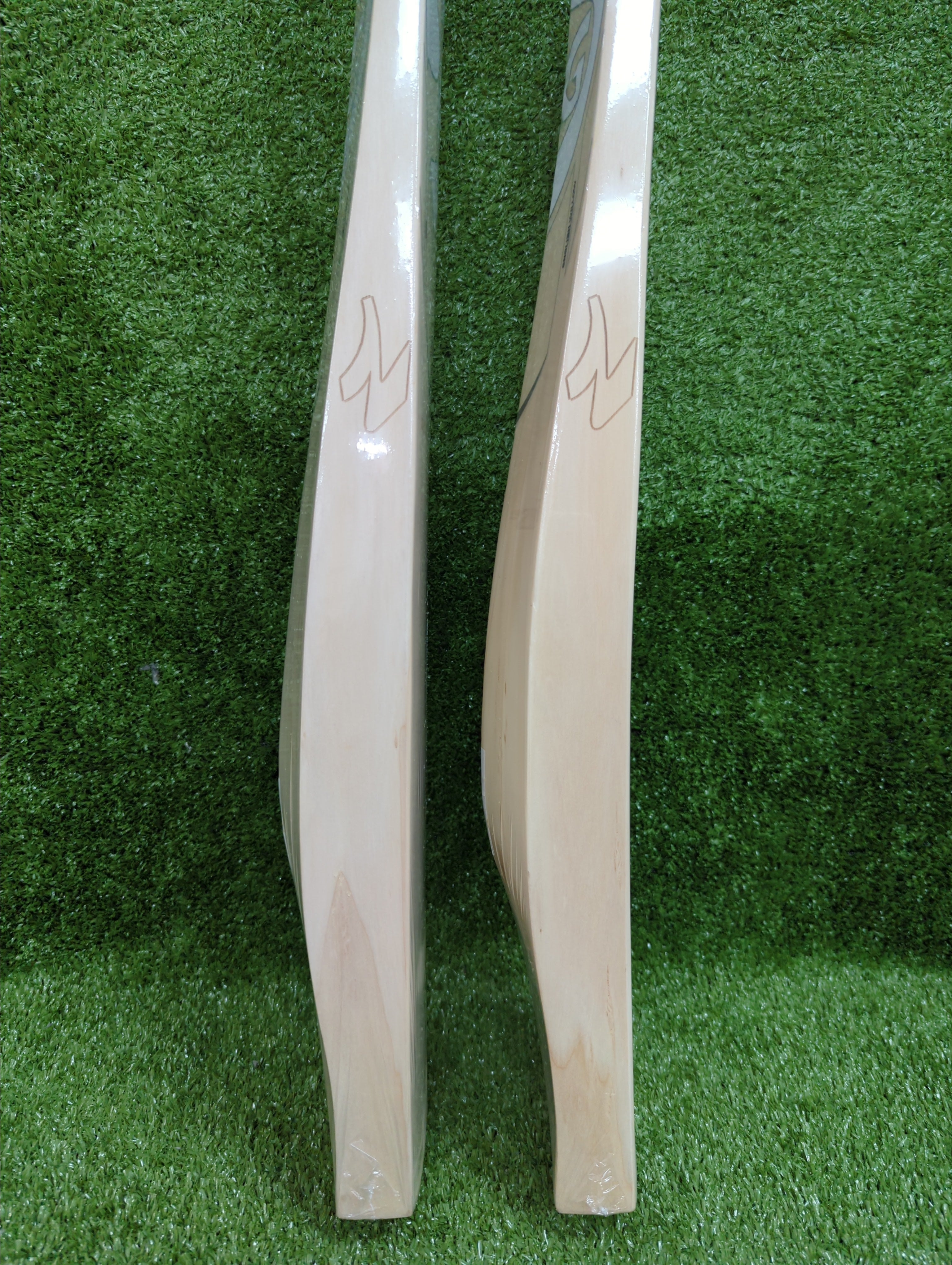 SG King of Jungle 1 (KOJ 1) English Willow Cricket Bat SG